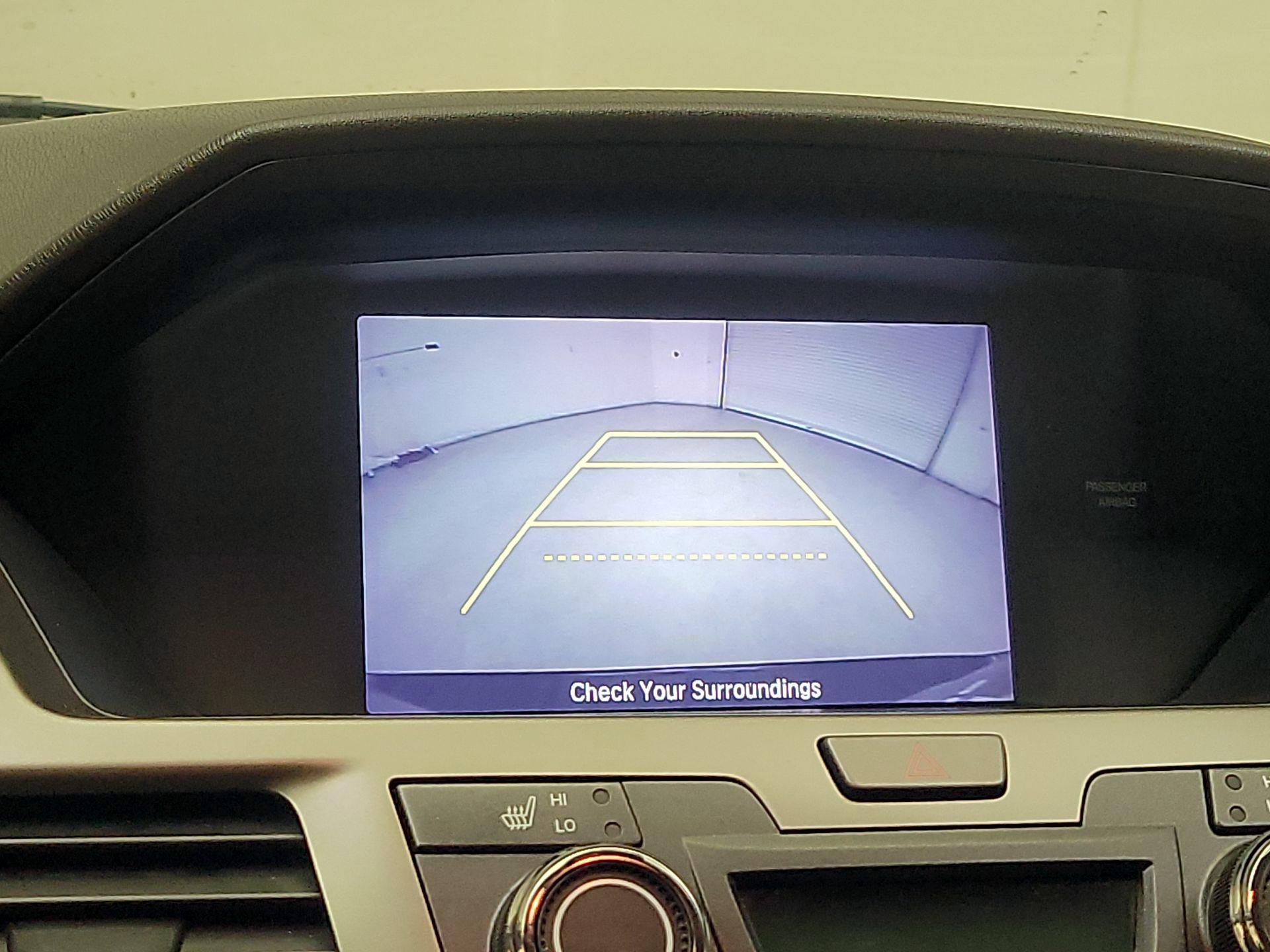 Thumbnail: 2016 Honda Odyssey - 14