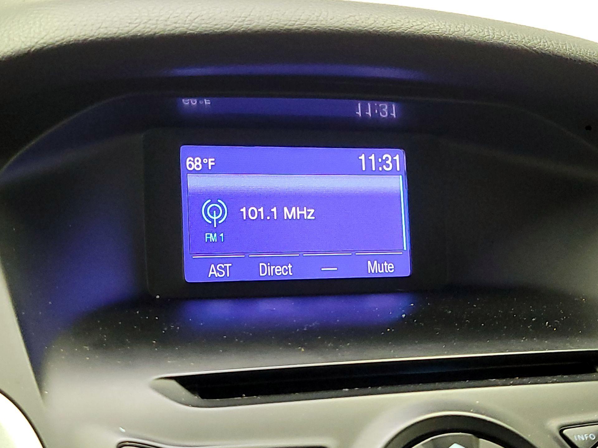 Thumbnail: 2014 Ford Focus - 14