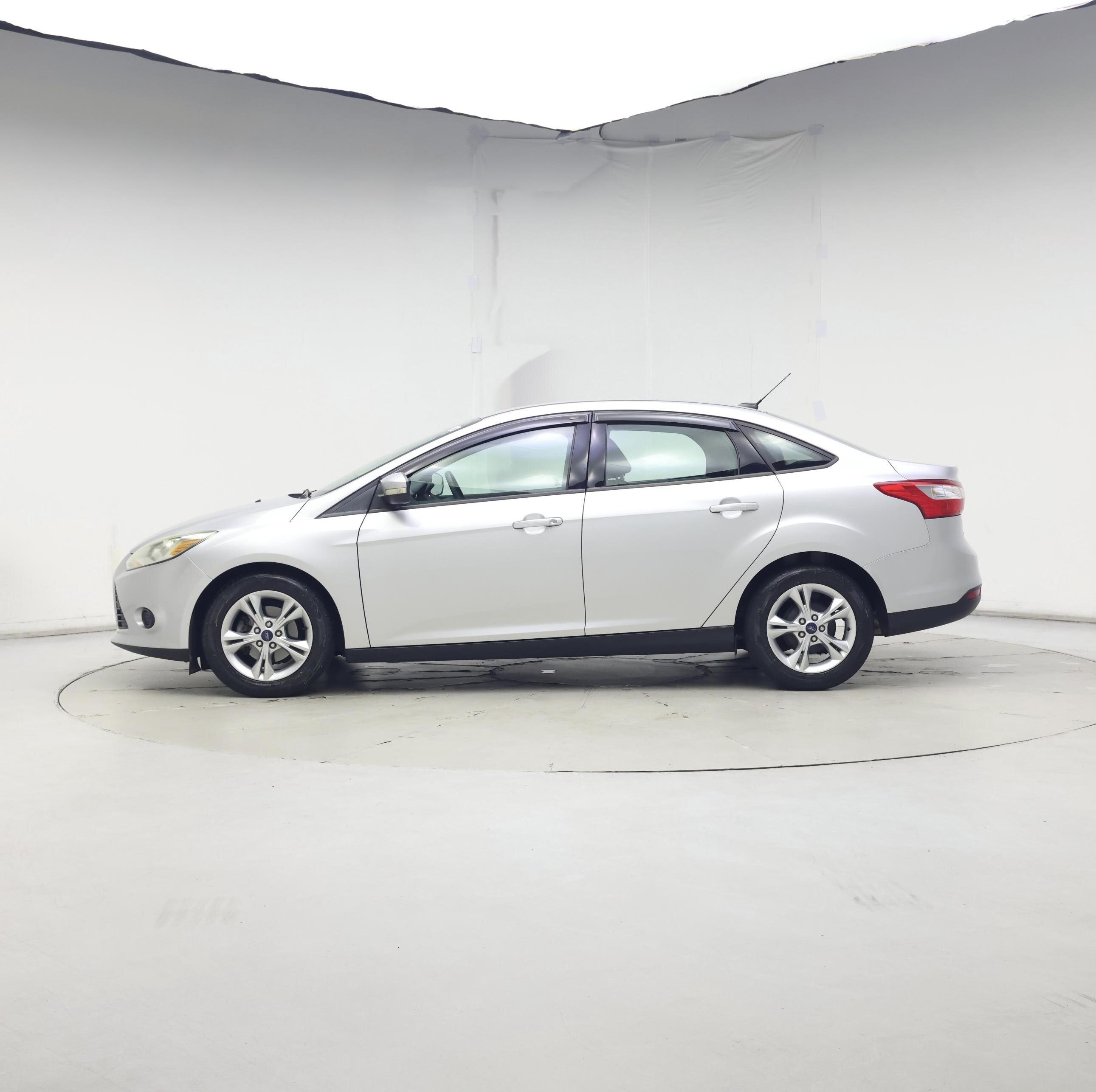 Thumbnail: 2014 Ford Focus - 3