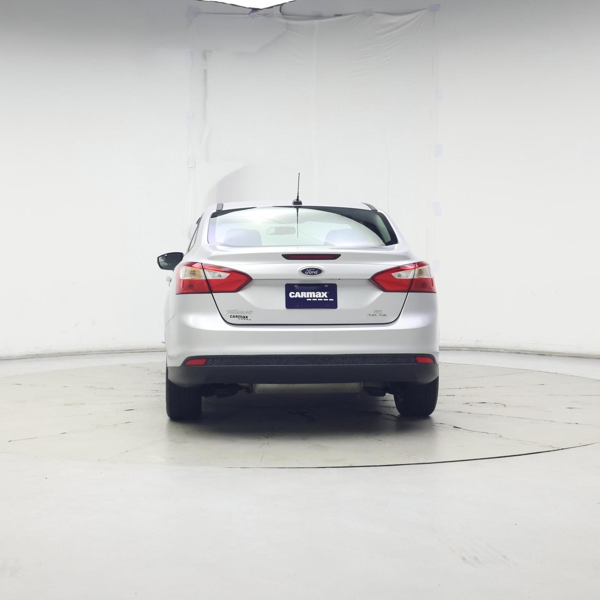 Thumbnail: 2014 Ford Focus - 6