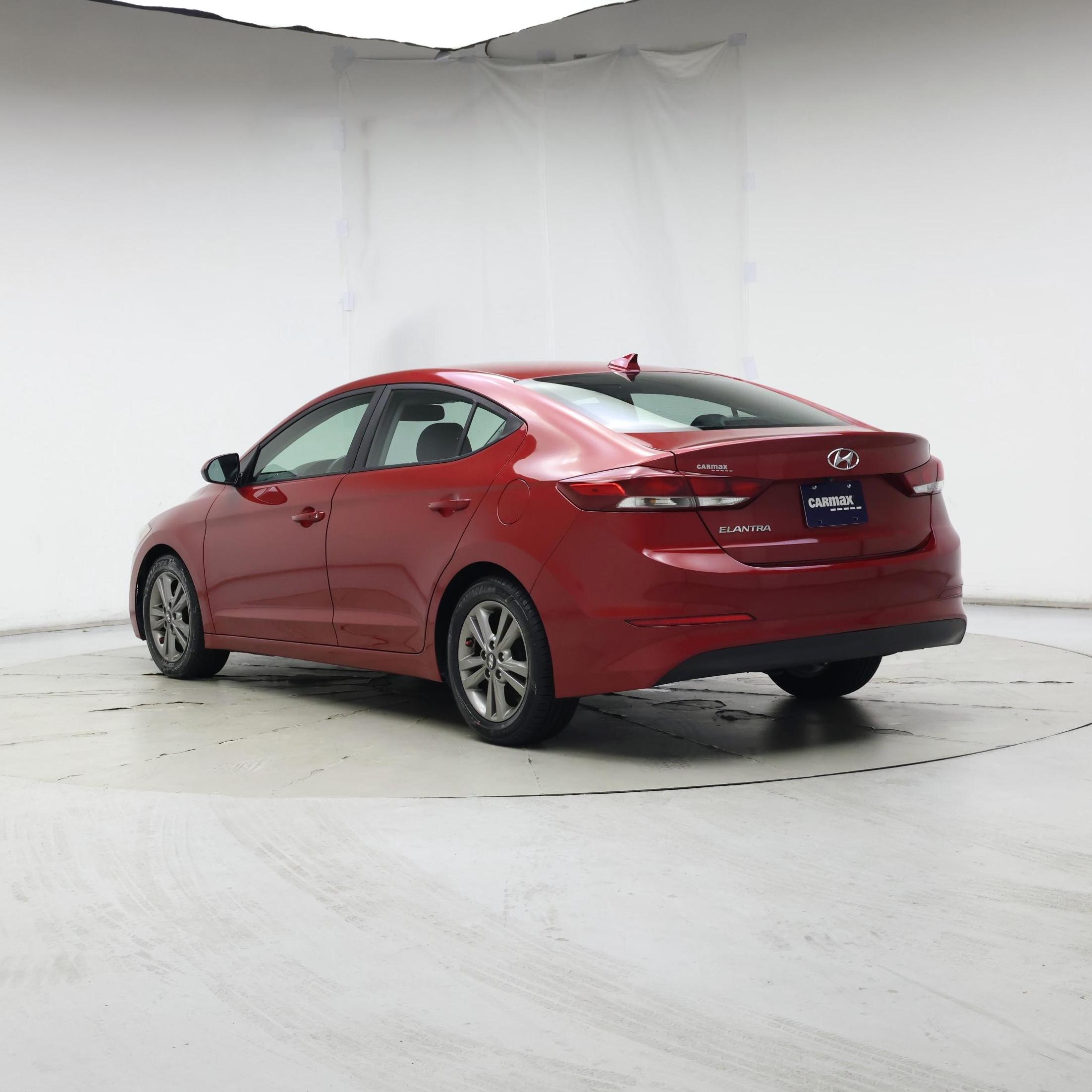 Thumbnail: 2017 Hyundai Elantra - 2