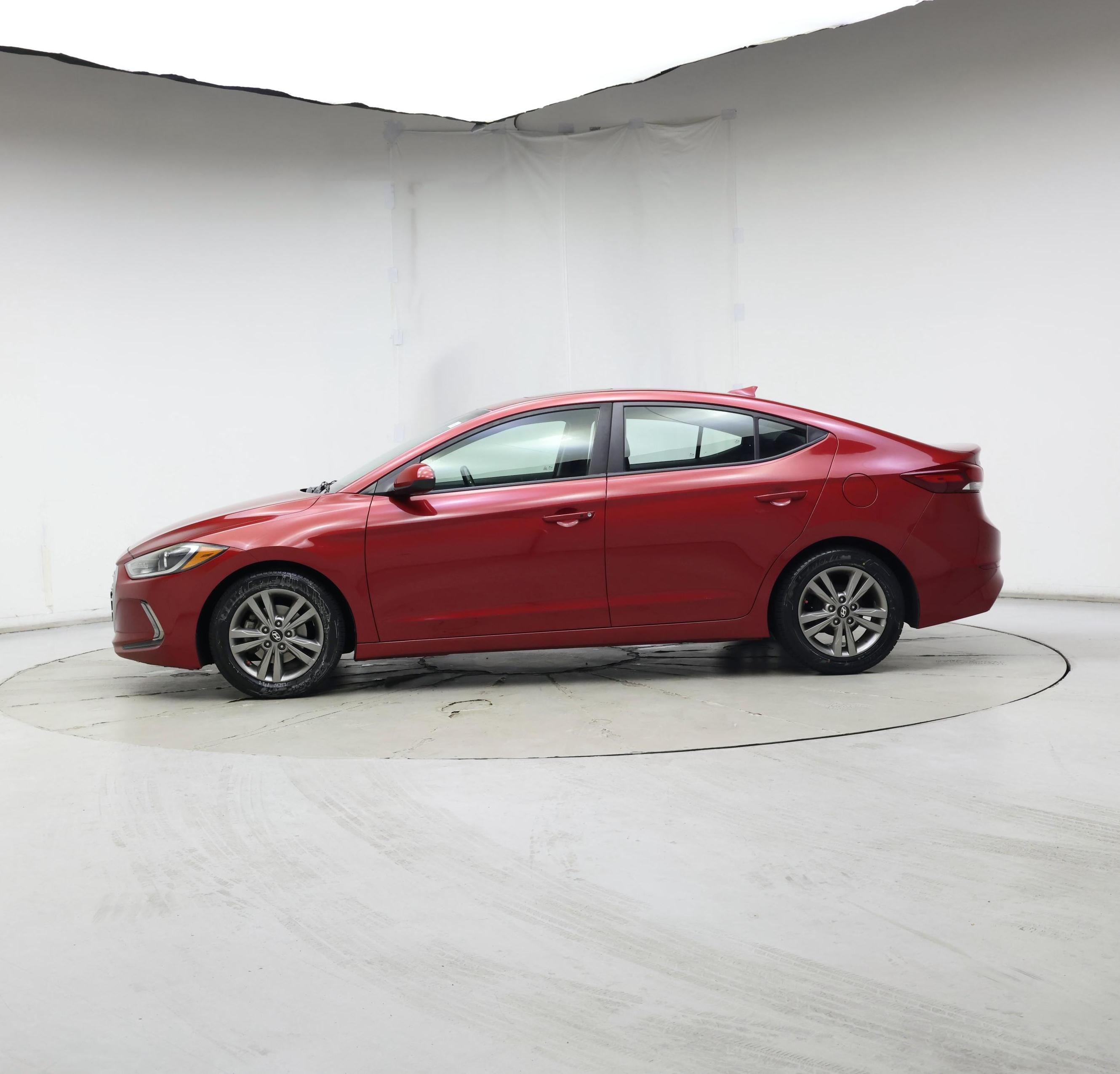 Thumbnail: 2017 Hyundai Elantra - 3