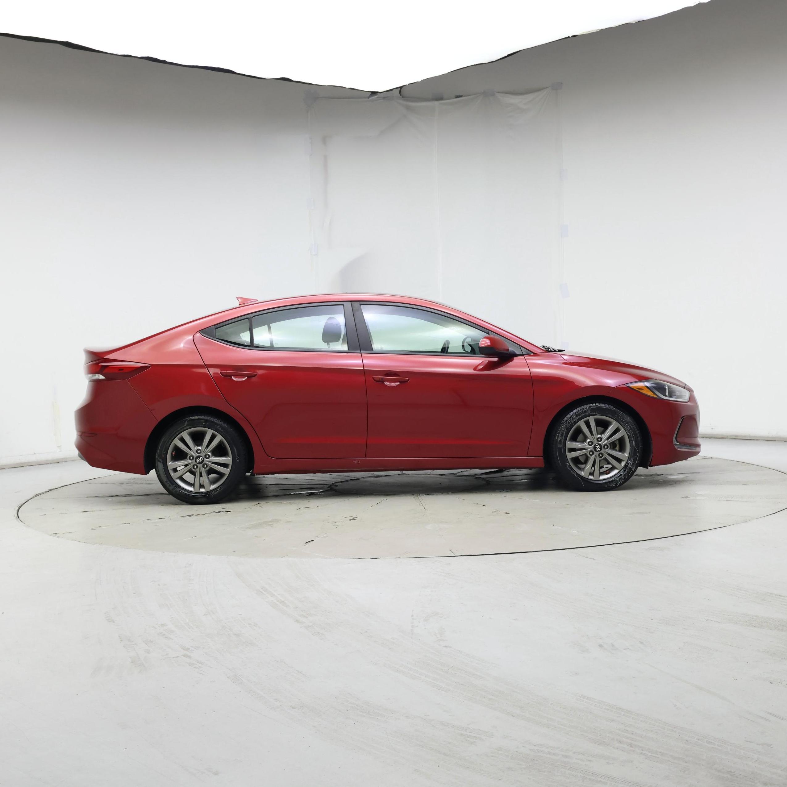 Thumbnail: 2017 Hyundai Elantra - 7