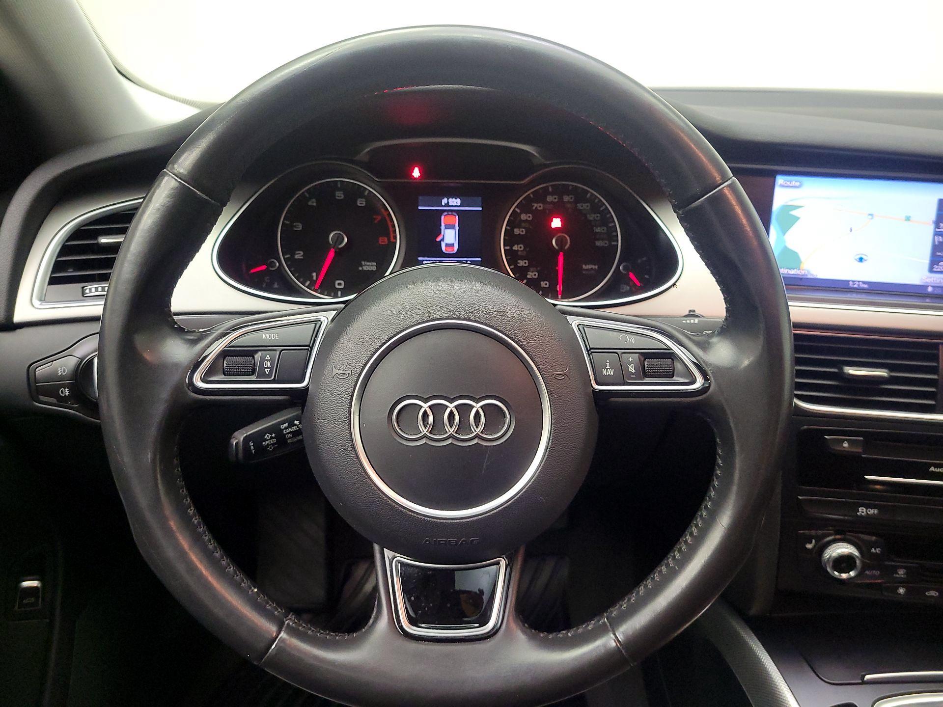 Thumbnail: 2015 Audi A4 - 10