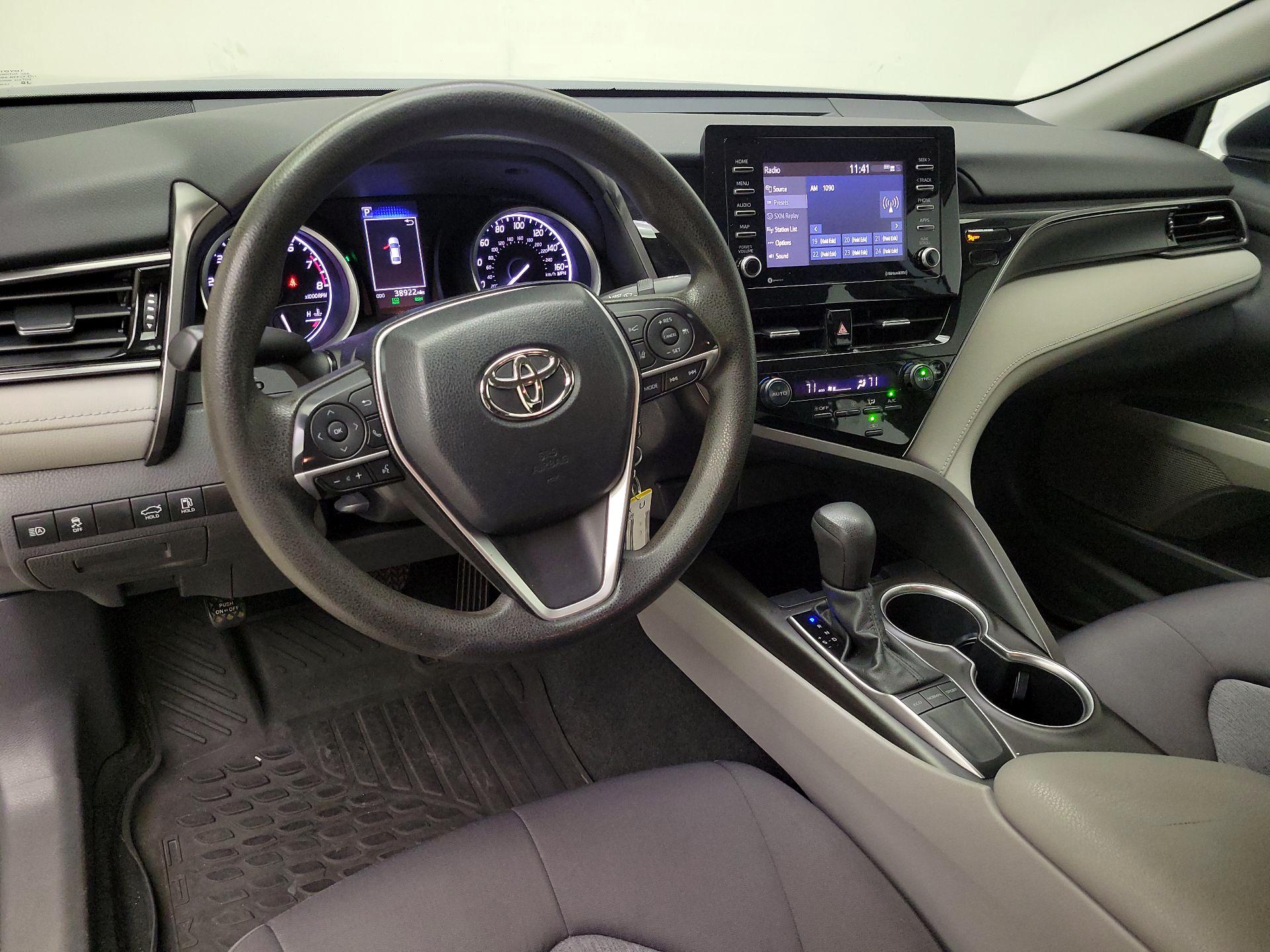Thumbnail: 2022 Toyota Camry - 9