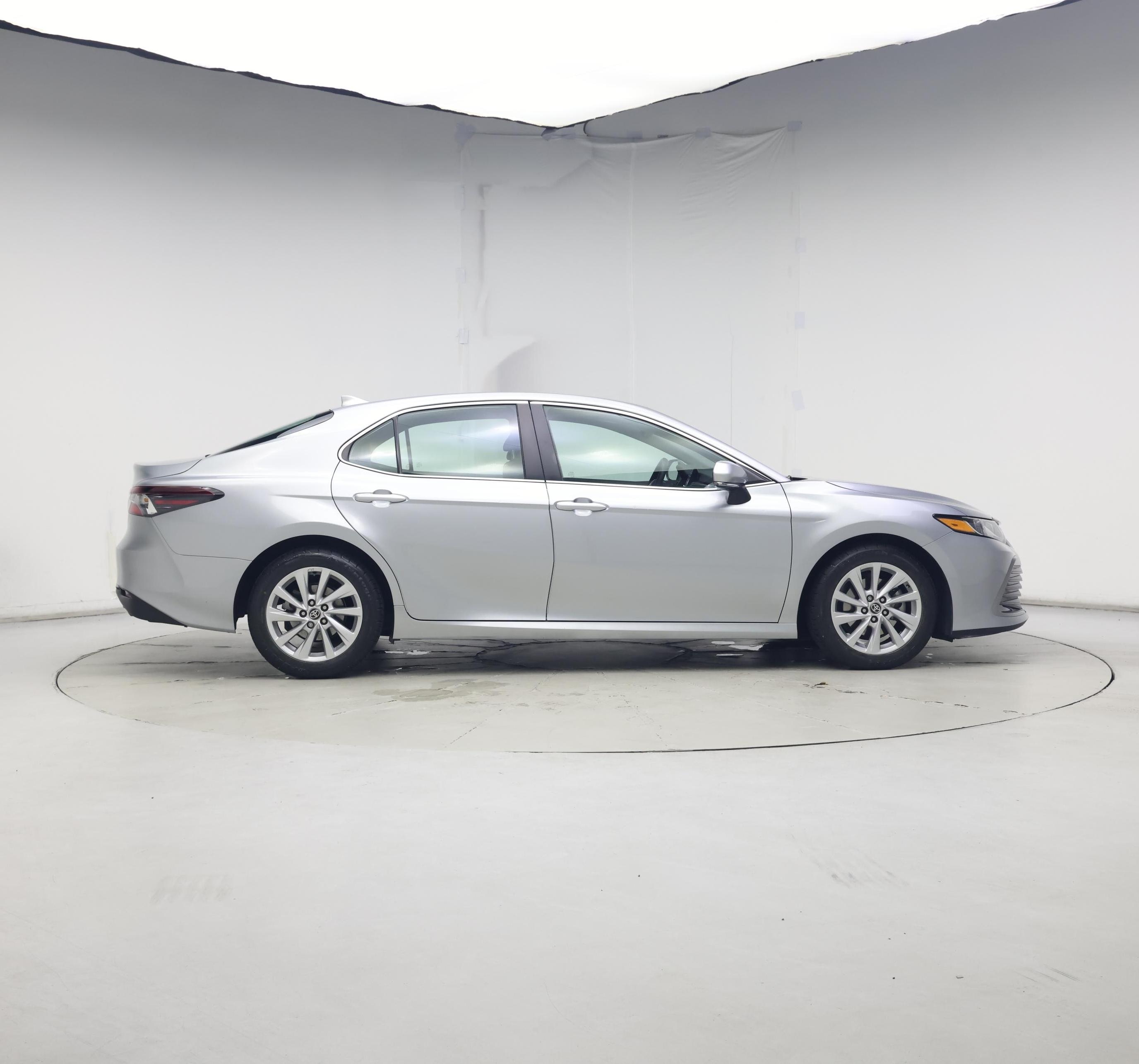 Thumbnail: 2022 Toyota Camry - 7