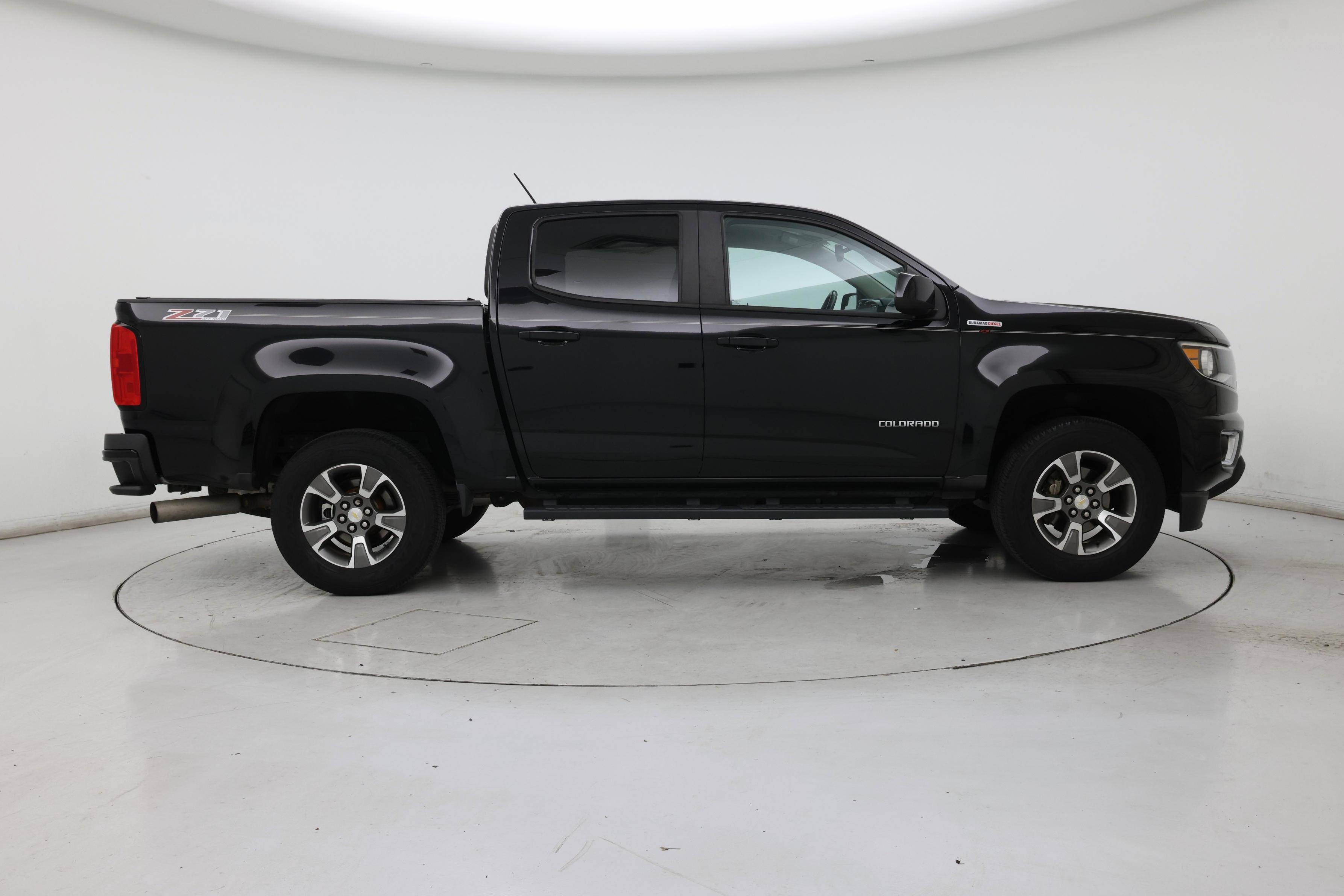 Thumbnail: 2017 Chevrolet Colorado - 7