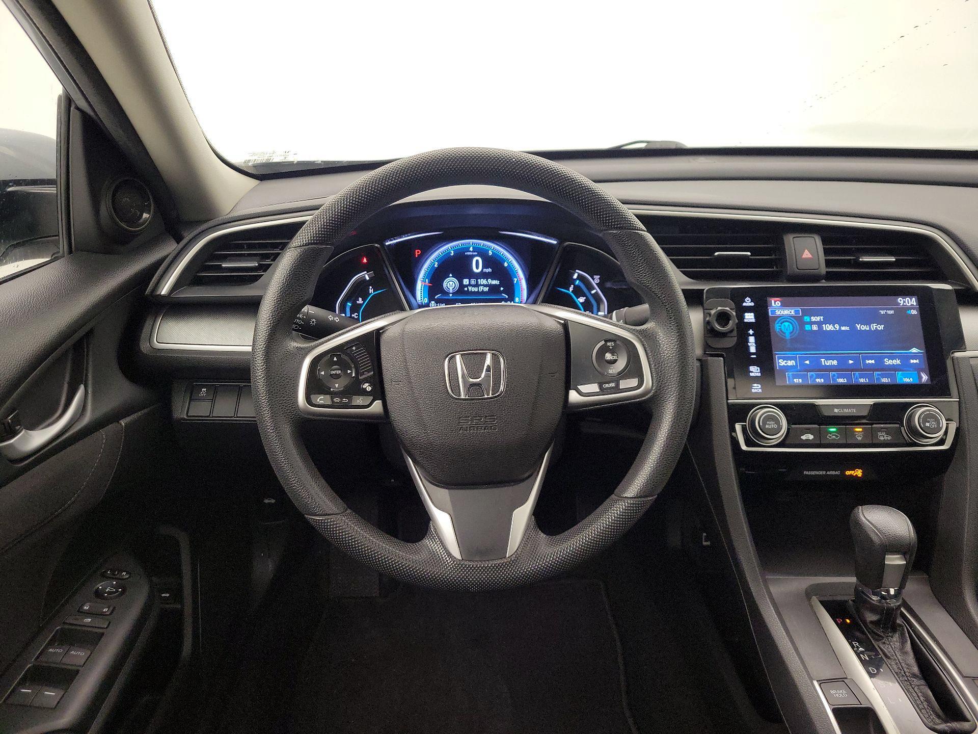 Thumbnail: 2016 Honda Civic - 10