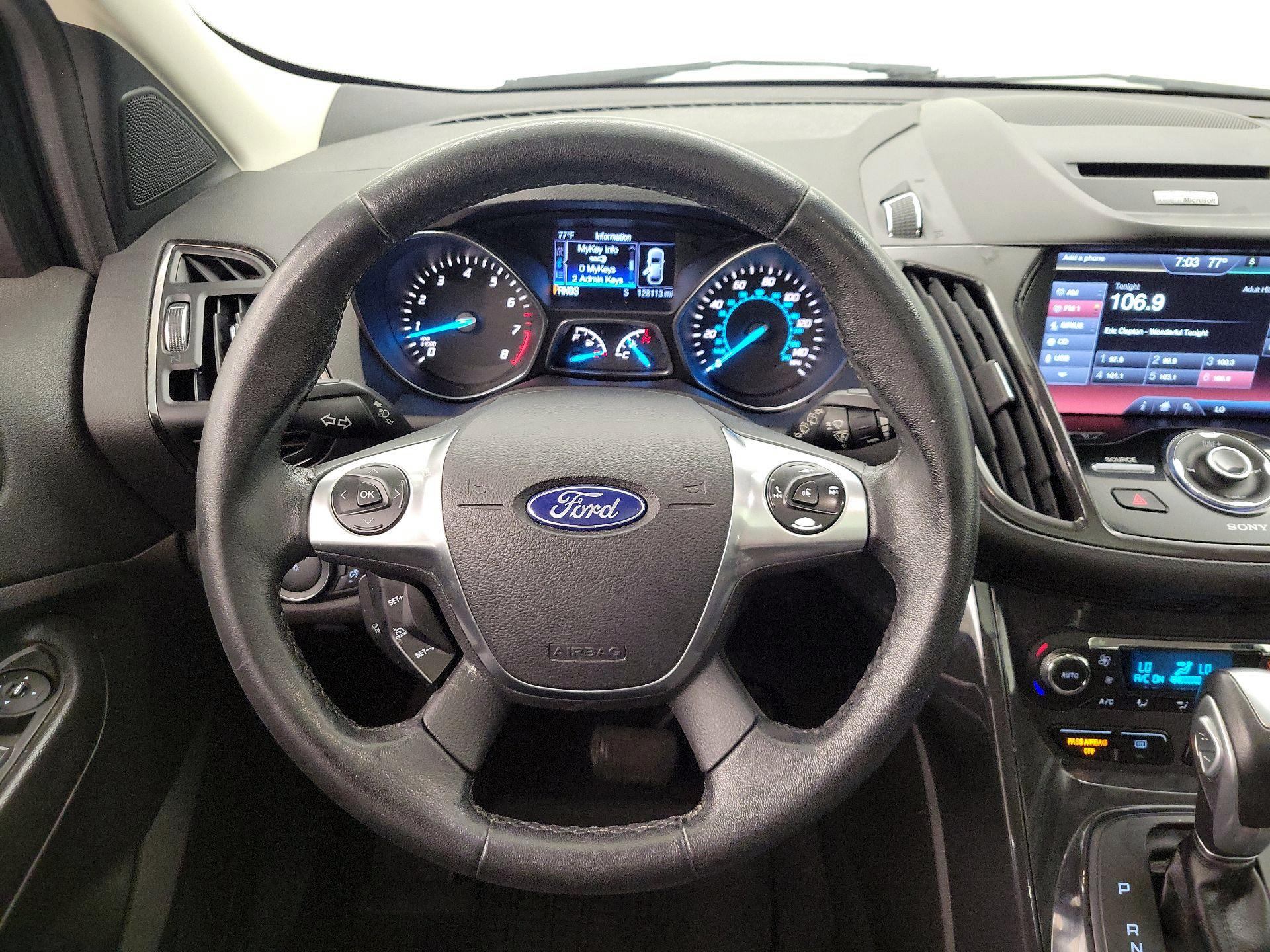 Thumbnail: 2015 Ford Escape - 10