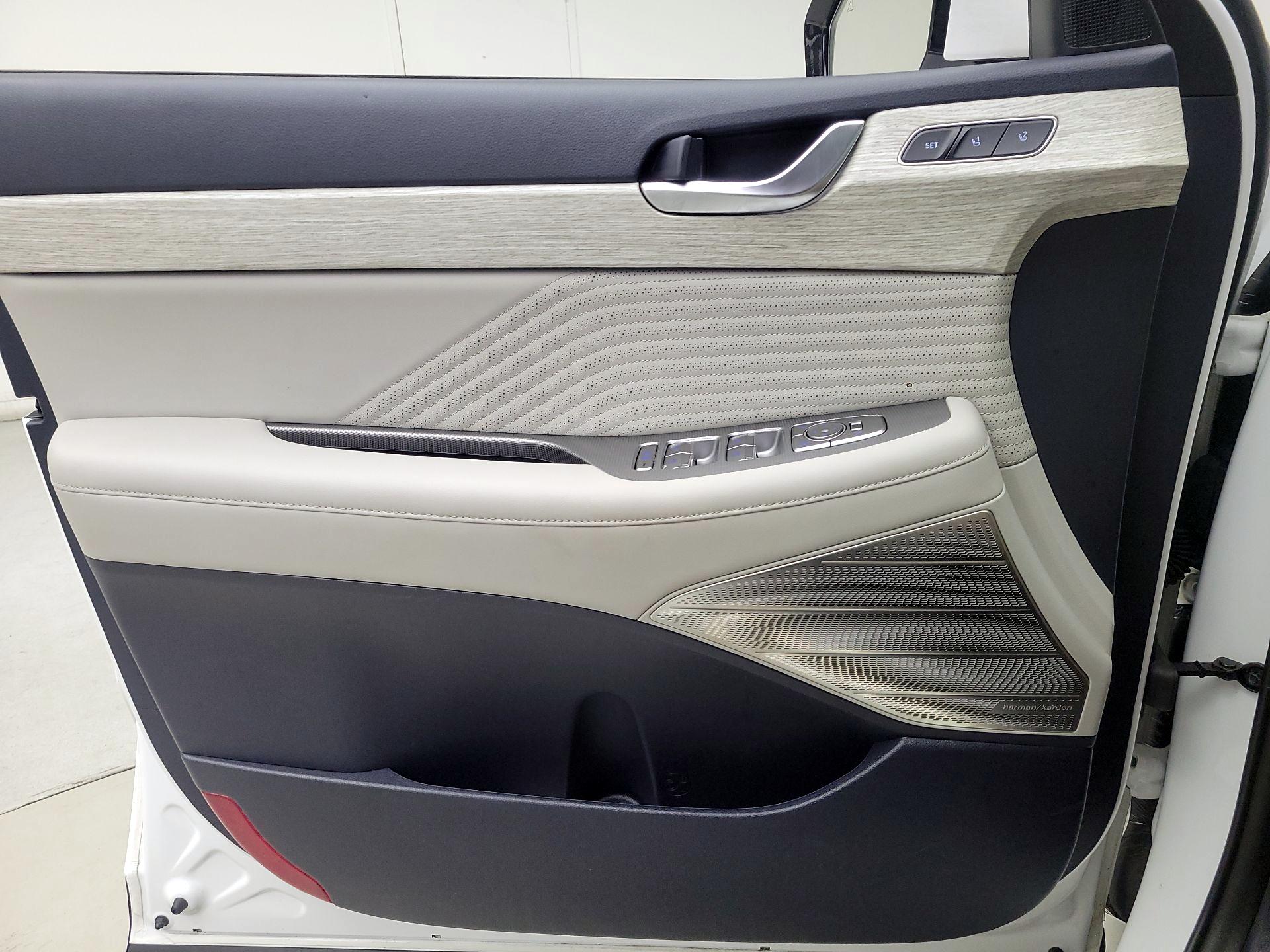 Thumbnail: 2023 Hyundai Palisade - 12