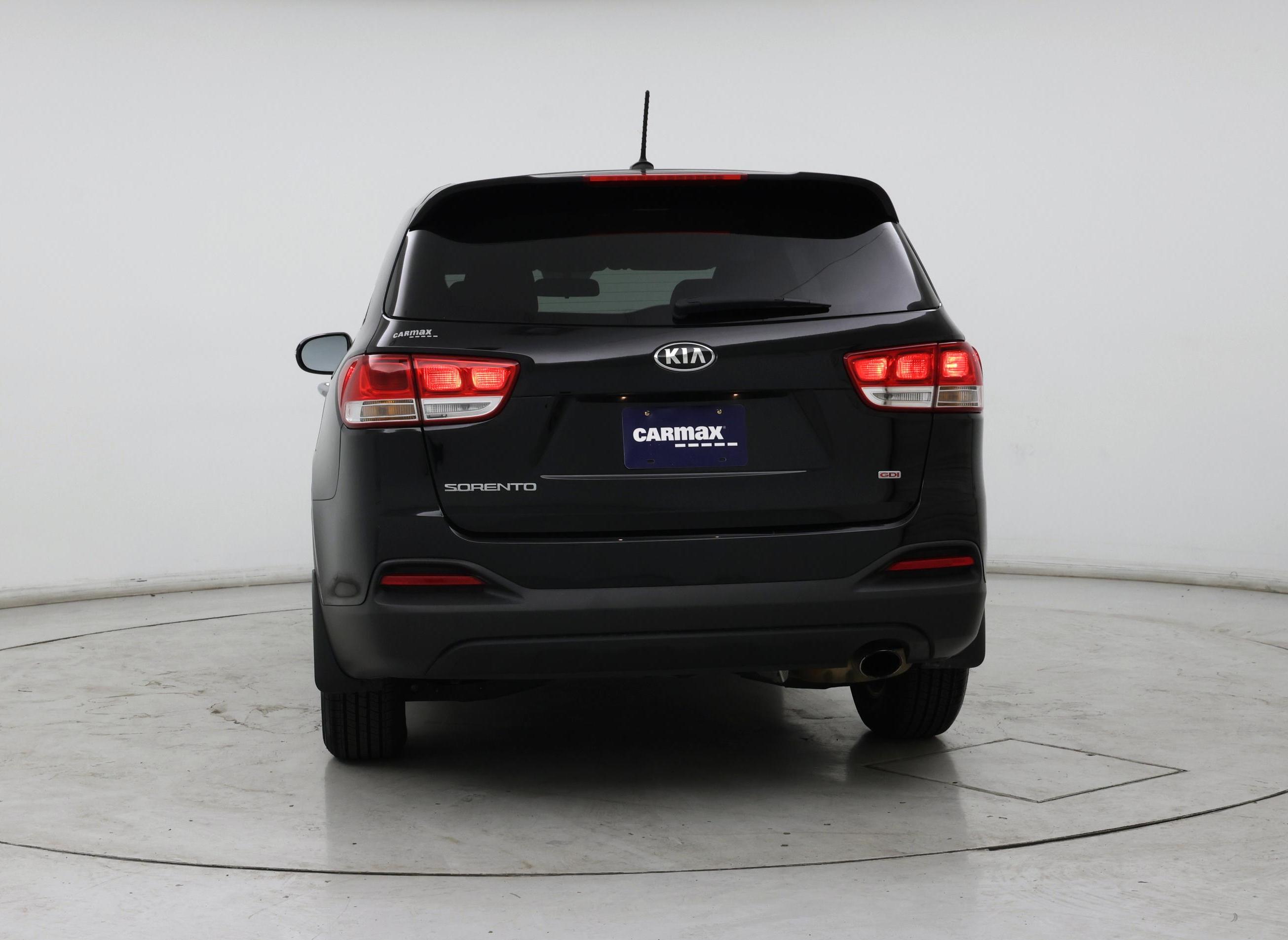 Thumbnail: 2017 Kia Sorento - 6