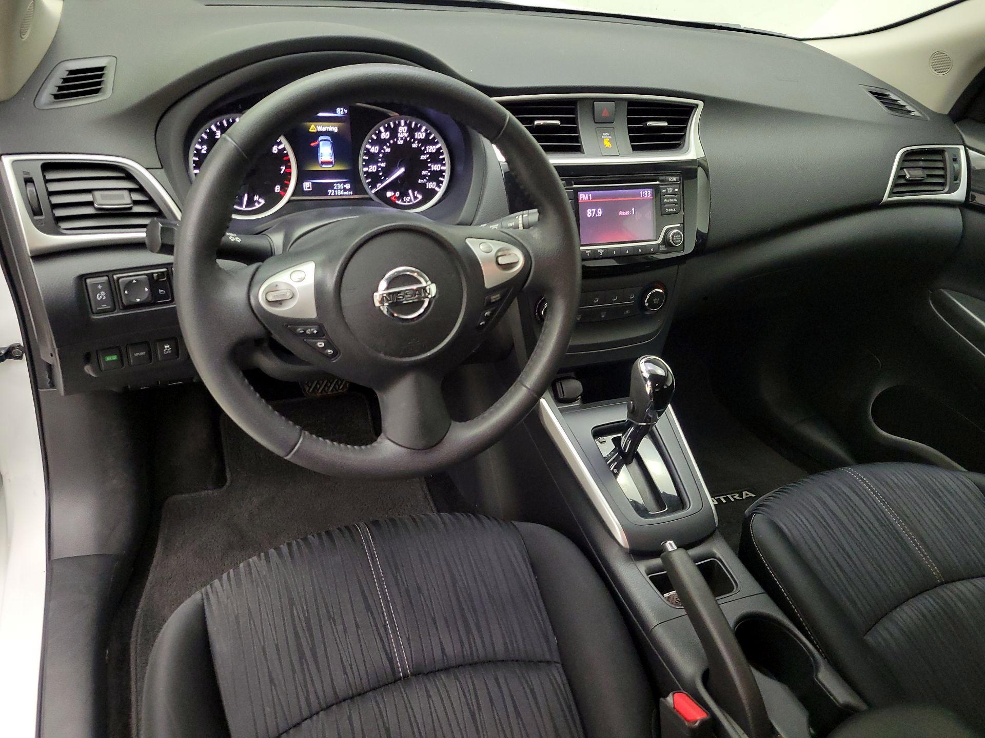 Thumbnail: 2017 Nissan Sentra - 9
