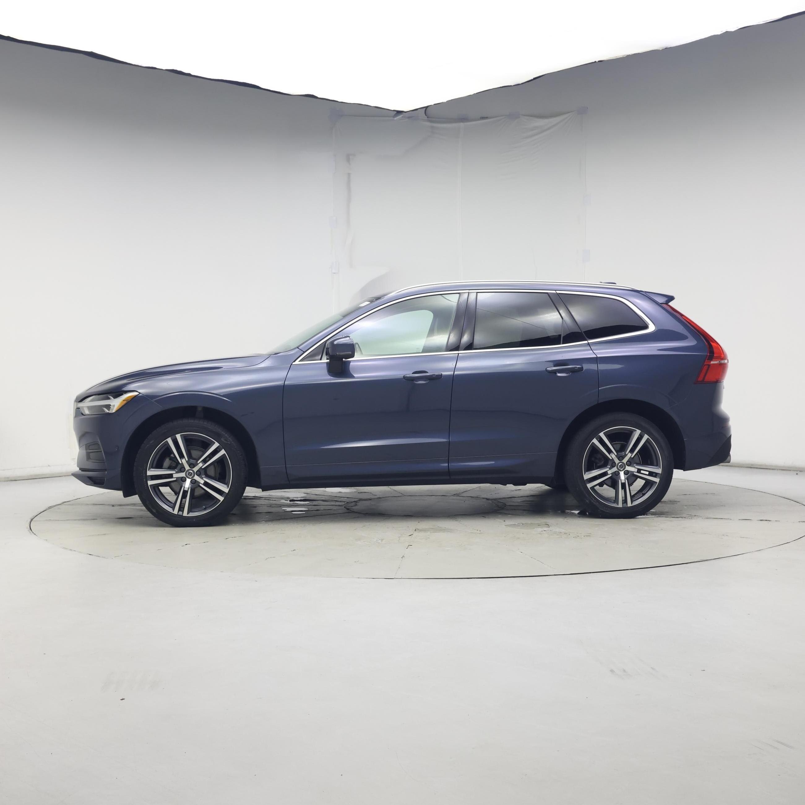 Thumbnail: 2019 Volvo XC60 - 3