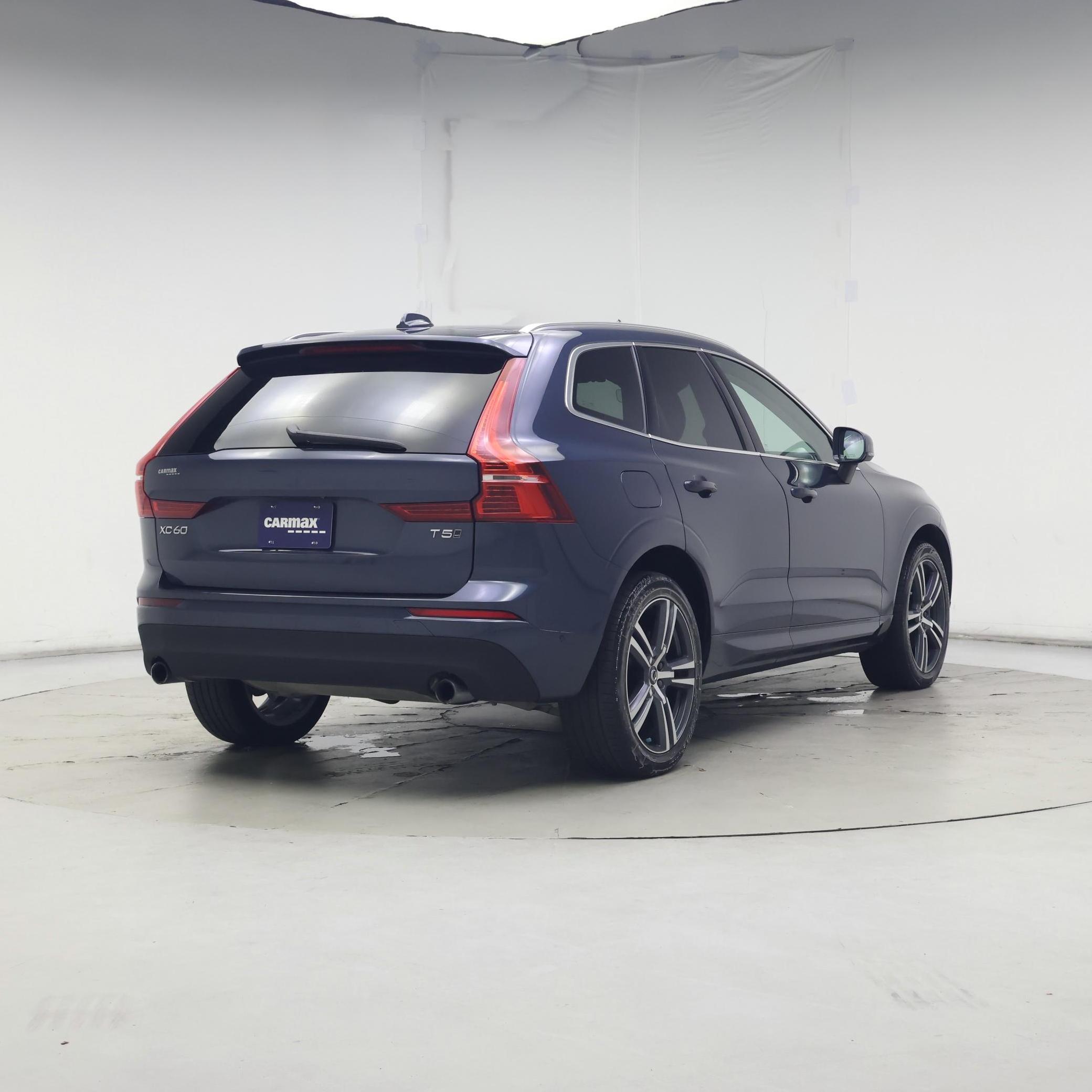 Thumbnail: 2019 Volvo XC60 - 8