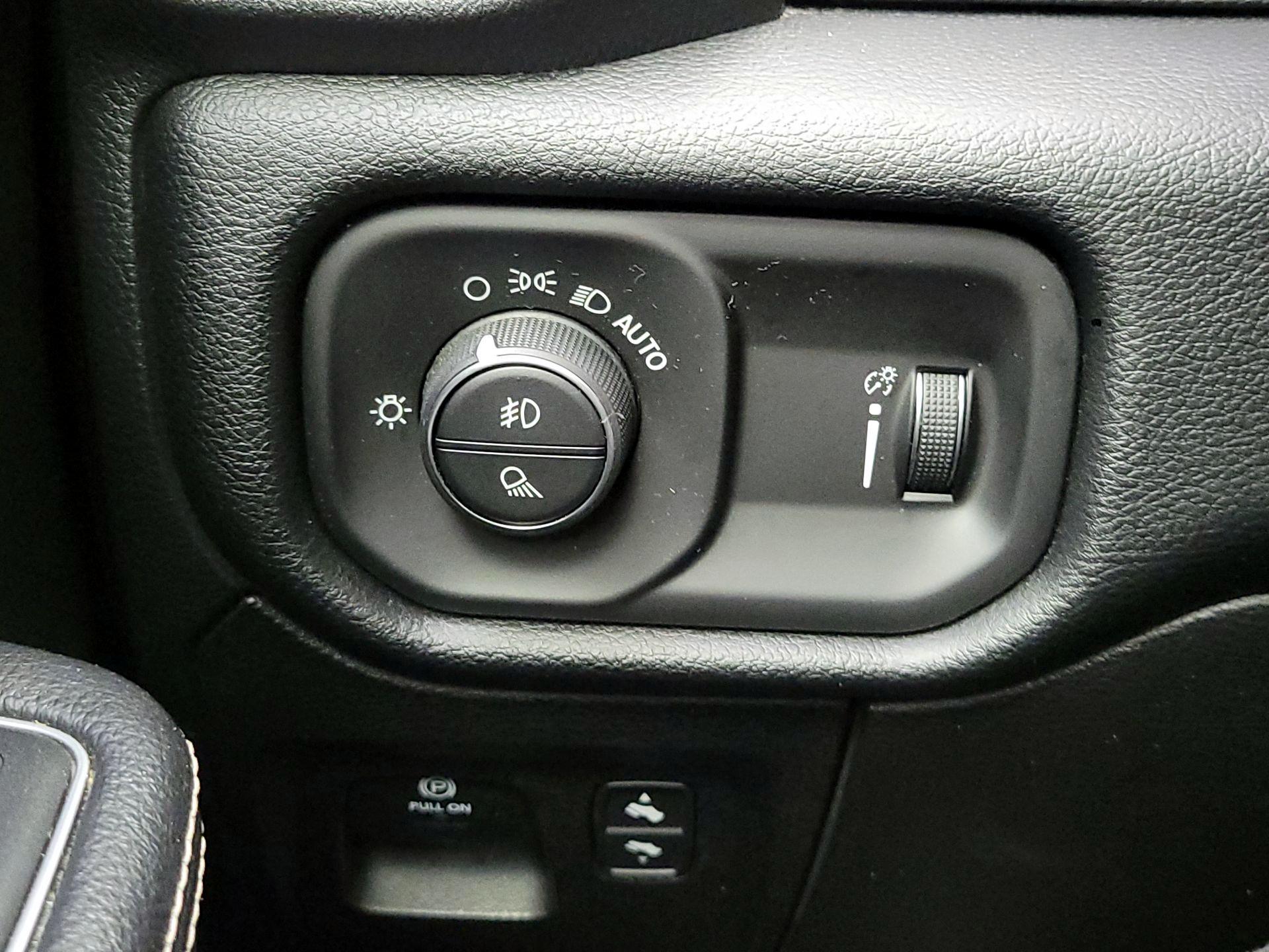 Thumbnail: 2021 RAM 1500 - 13