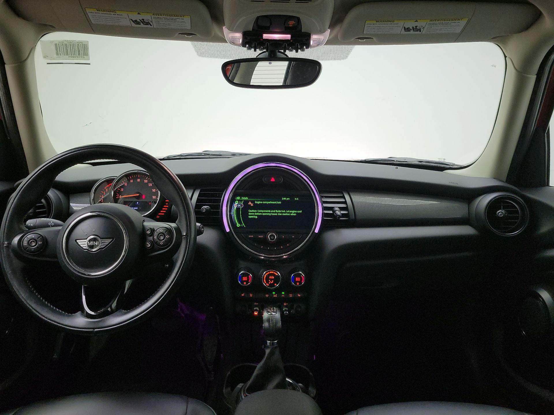 Thumbnail: 2016 MINI Cooper Hardtop - 9