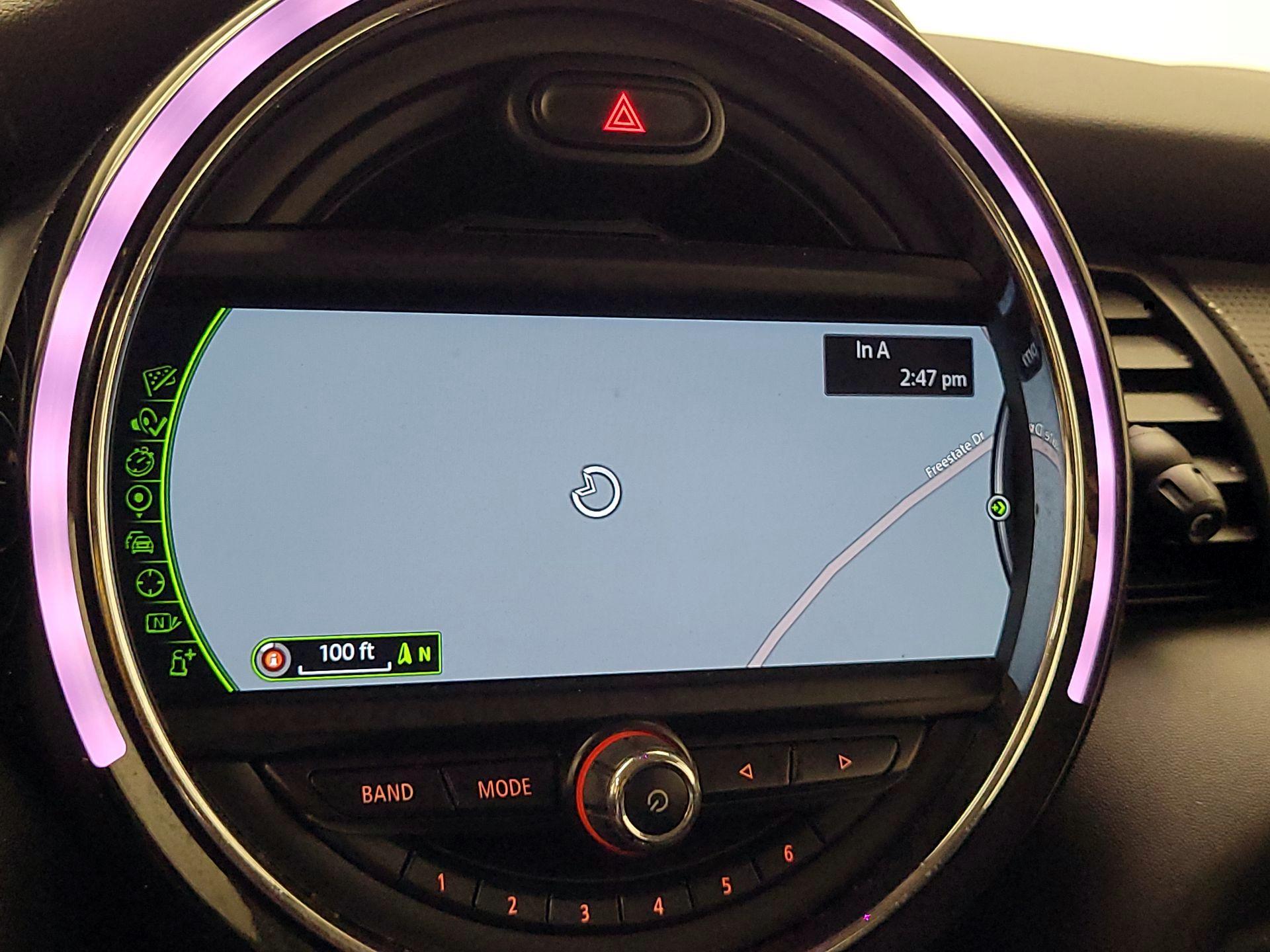 Thumbnail: 2016 MINI Cooper Hardtop - 14