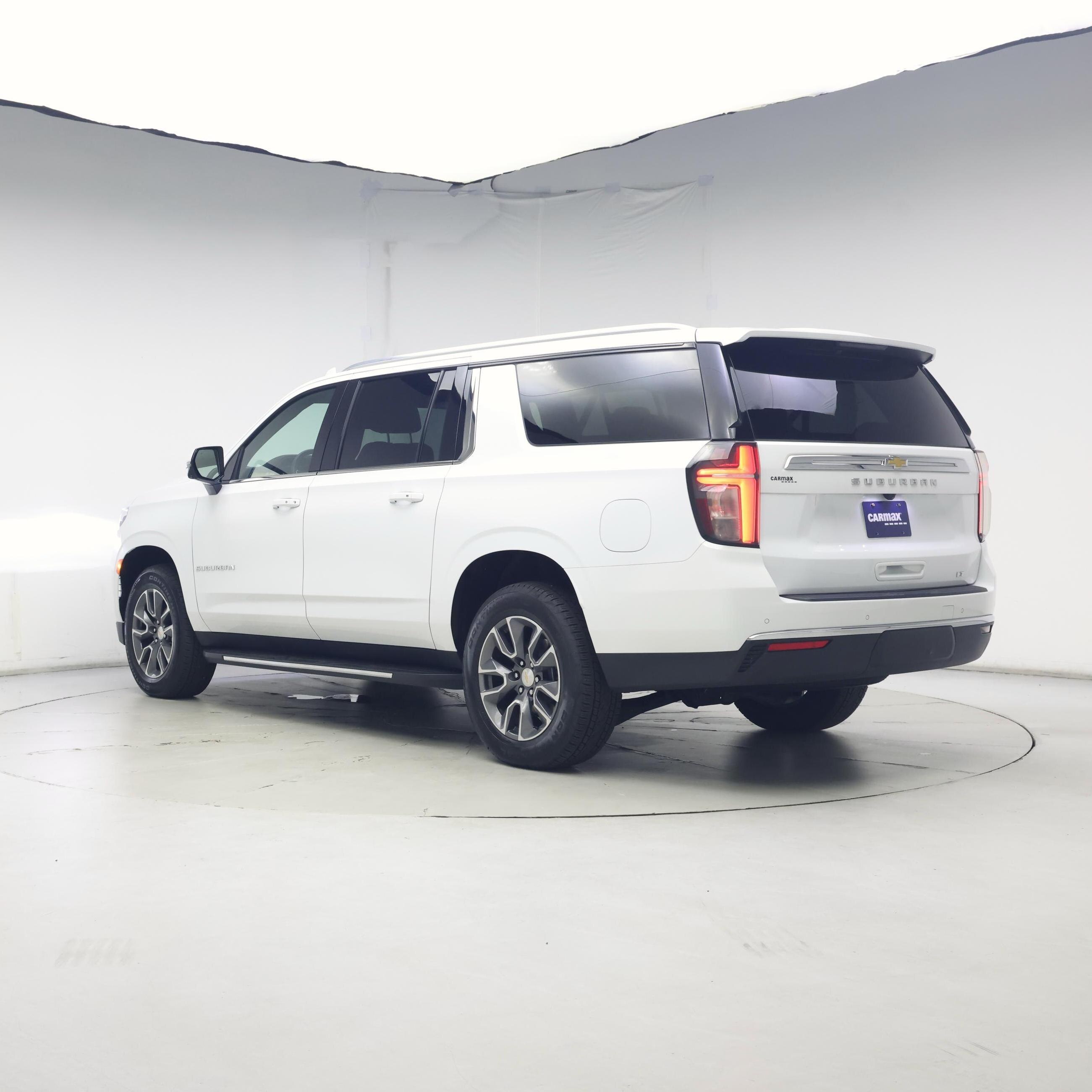 Thumbnail: 2024 Chevrolet Suburban - 2