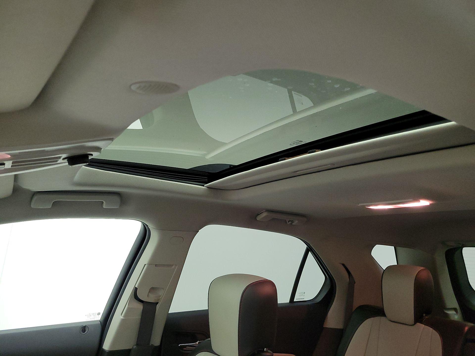 Thumbnail: 2016 Chevrolet Equinox - 19