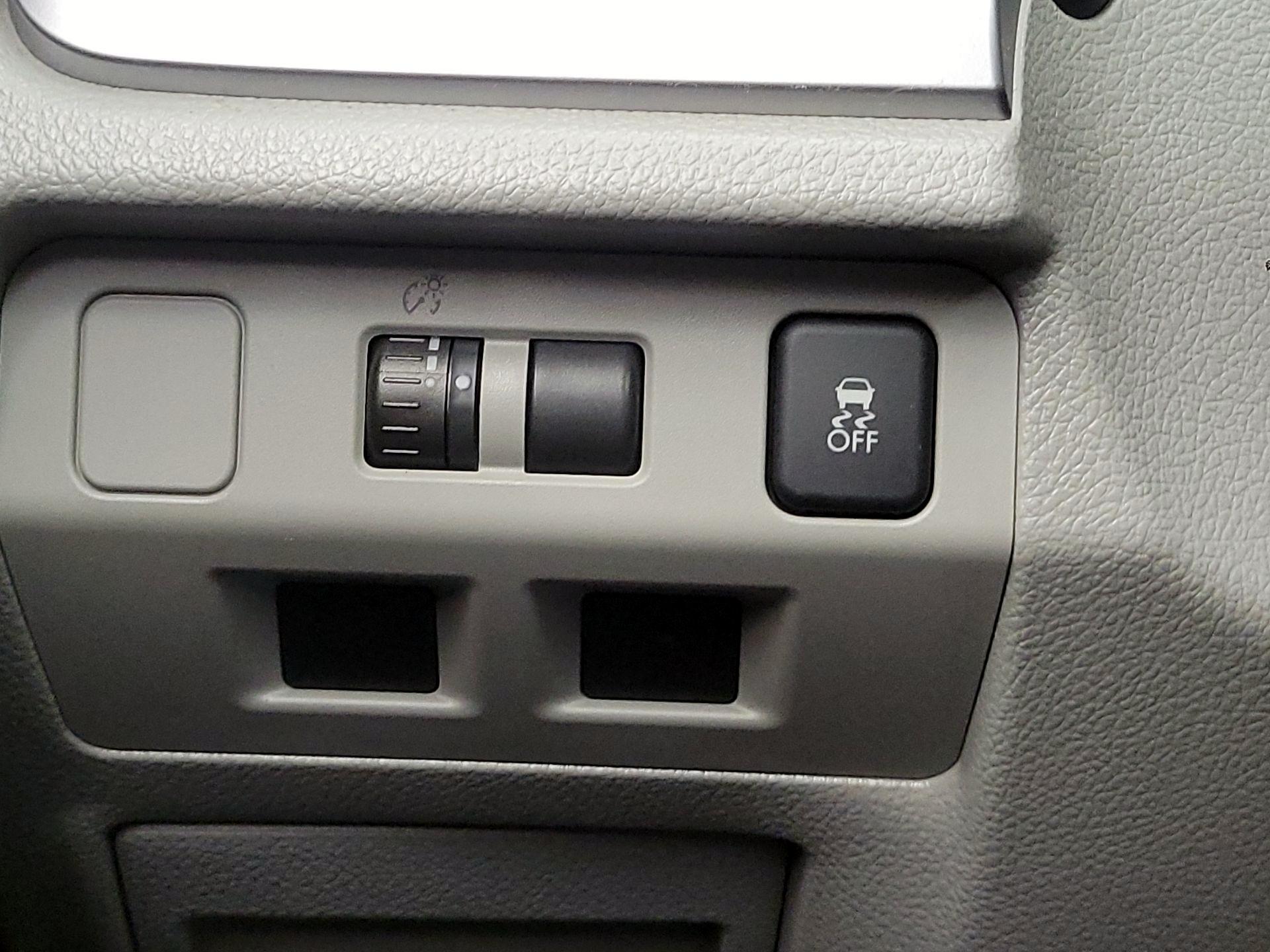 Thumbnail: 2015 Subaru Forester - 13