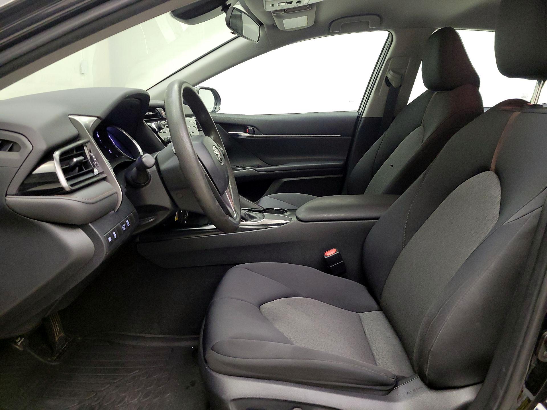 Thumbnail: 2019 Toyota Camry - 11