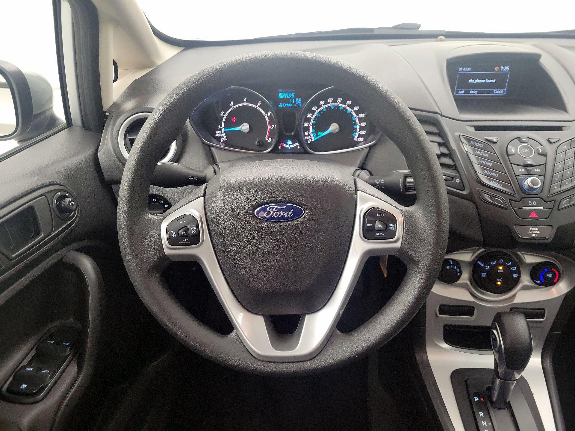 Thumbnail: 2019 Ford Fiesta - 10