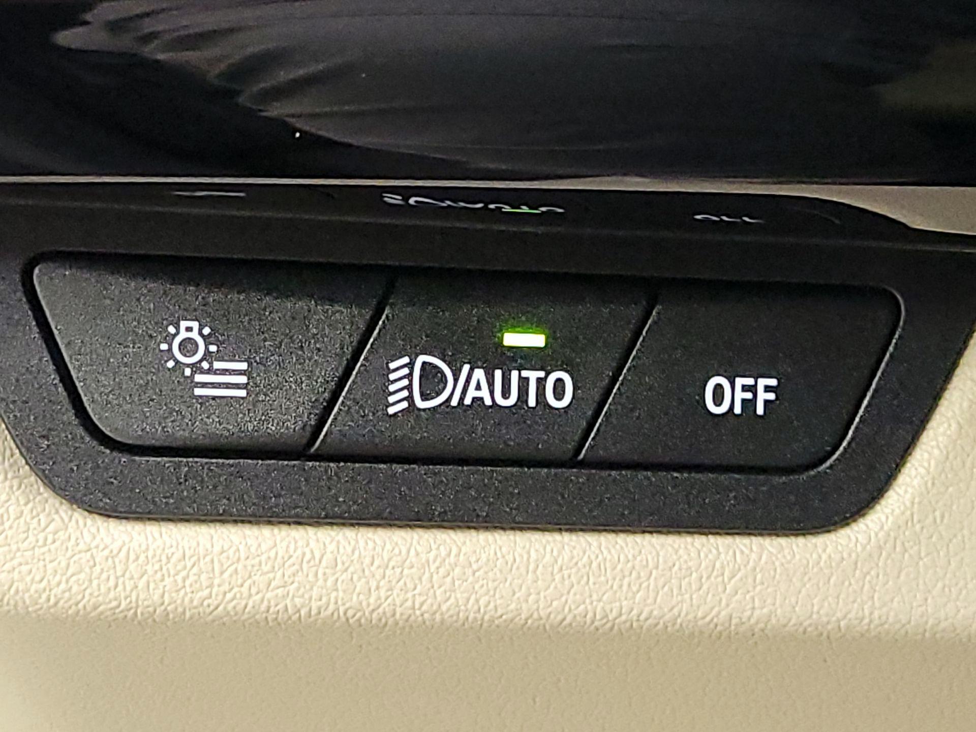 Thumbnail: 2025 BMW X1 - 13