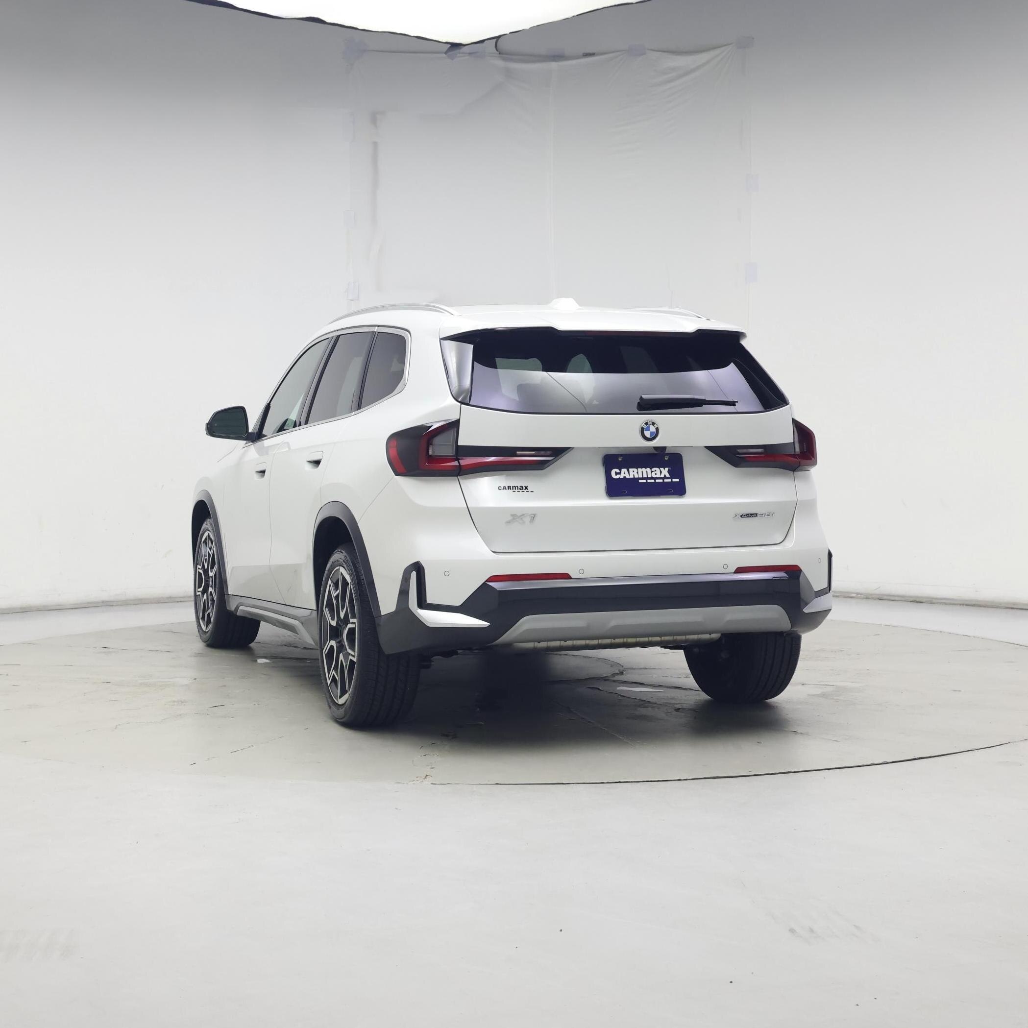 Thumbnail: 2025 BMW X1 - 6