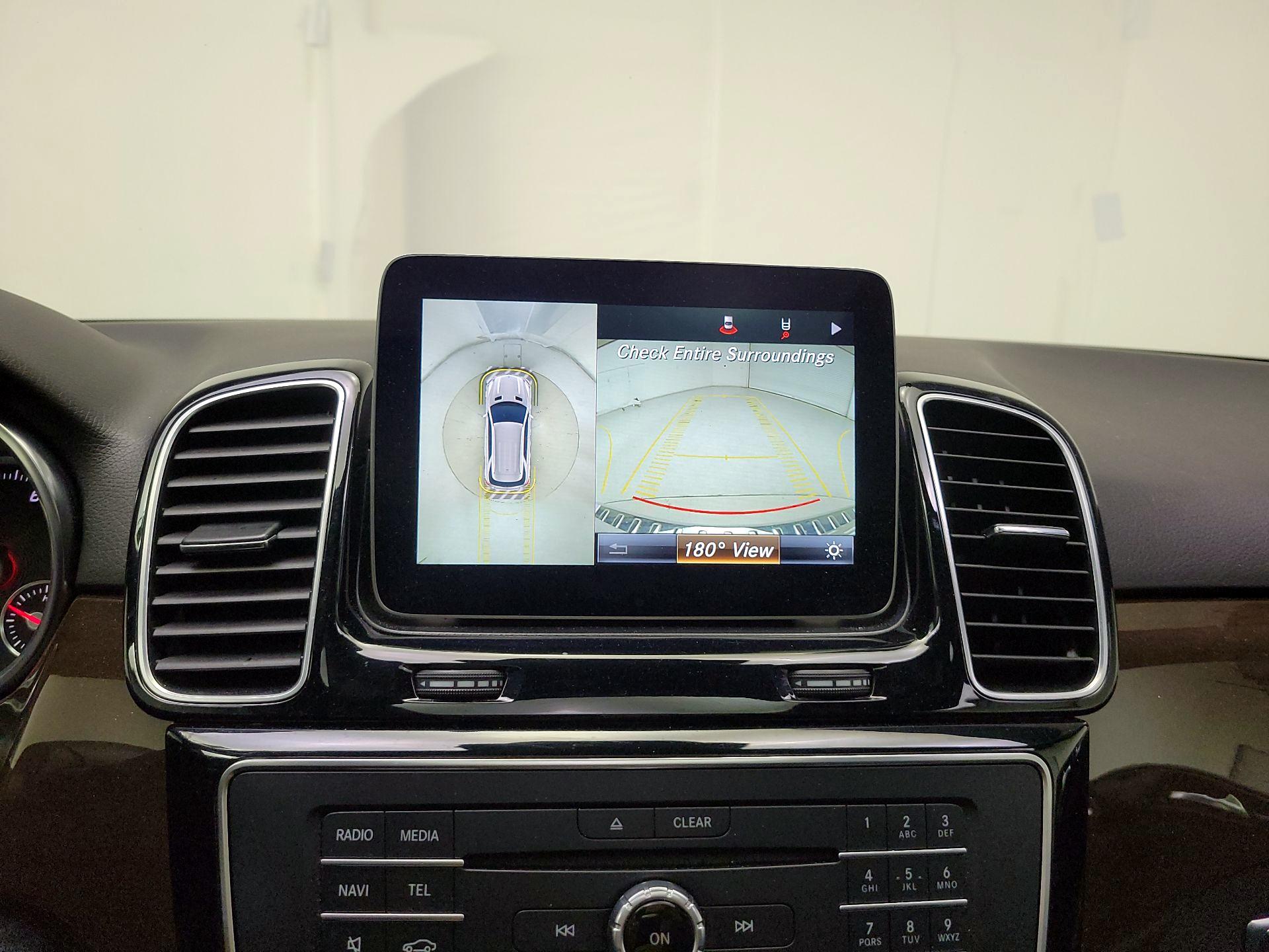 Thumbnail: 2017 Mercedes-Benz GLE - 15