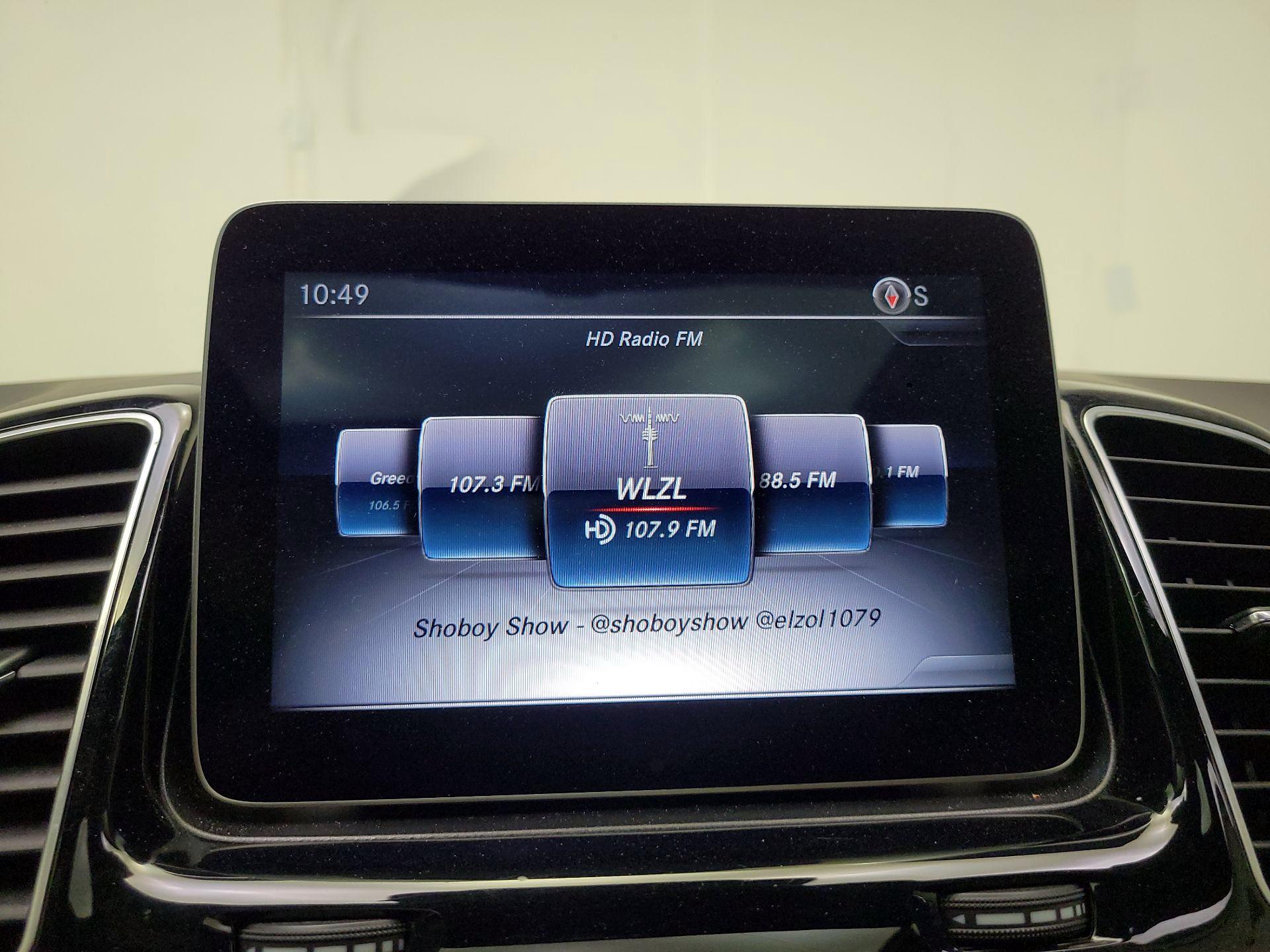 Thumbnail: 2017 Mercedes-Benz GLE - 16