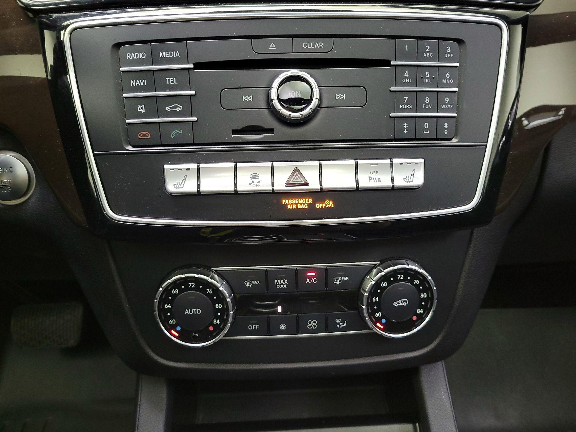 Thumbnail: 2017 Mercedes-Benz GLE - 17