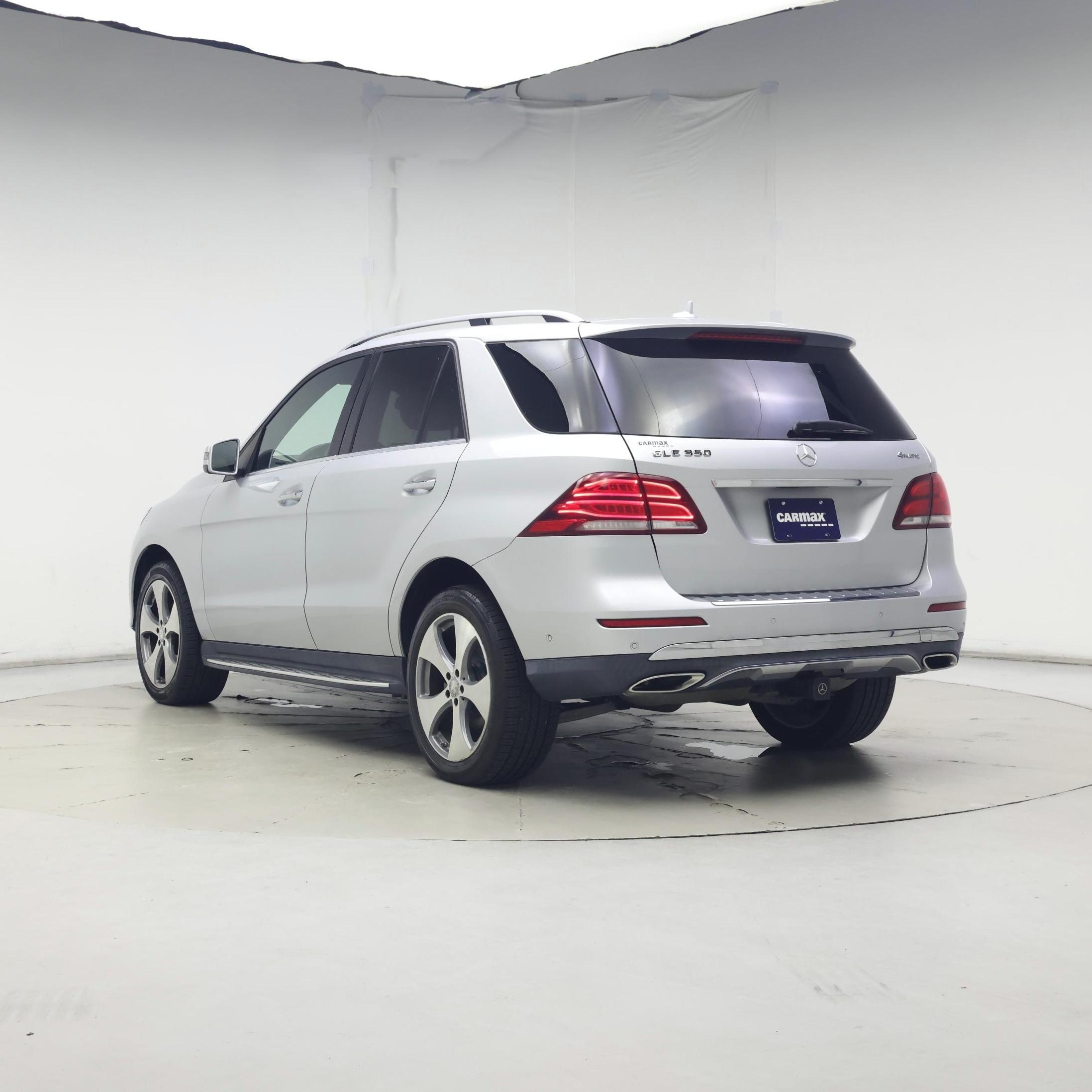 Thumbnail: 2017 Mercedes-Benz GLE - 2