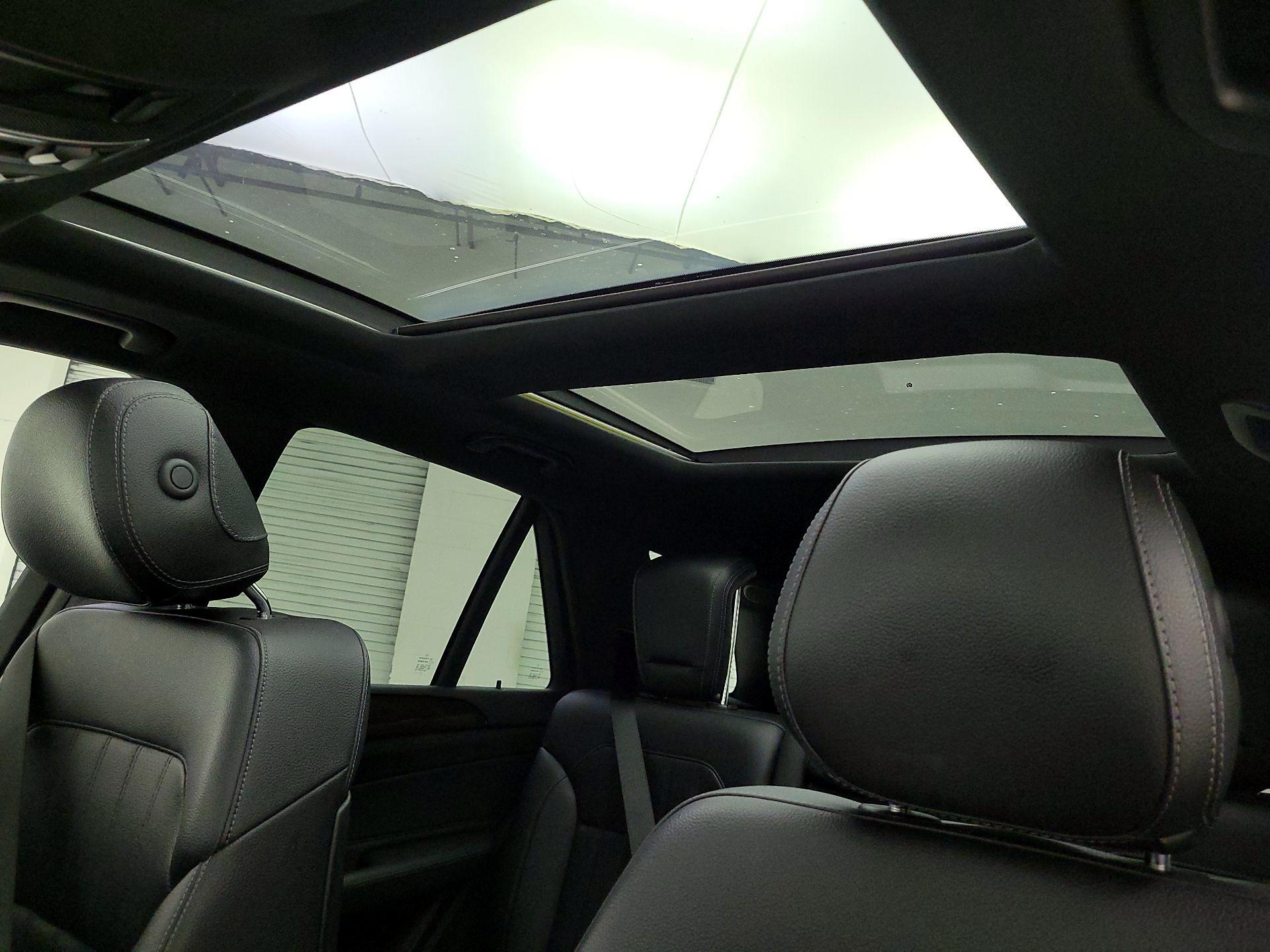 Thumbnail: 2017 Mercedes-Benz GLE - 20