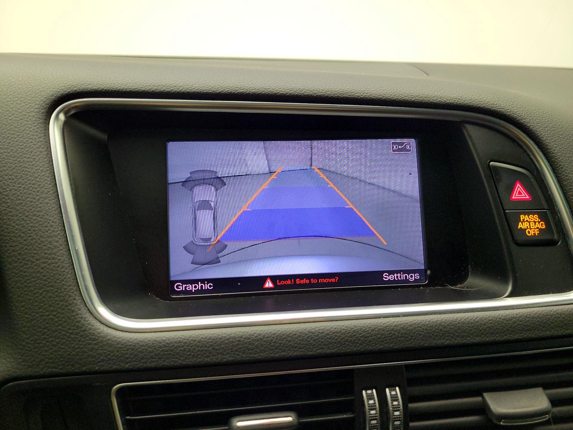 Thumbnail: 2014 Audi Q5 - 15
