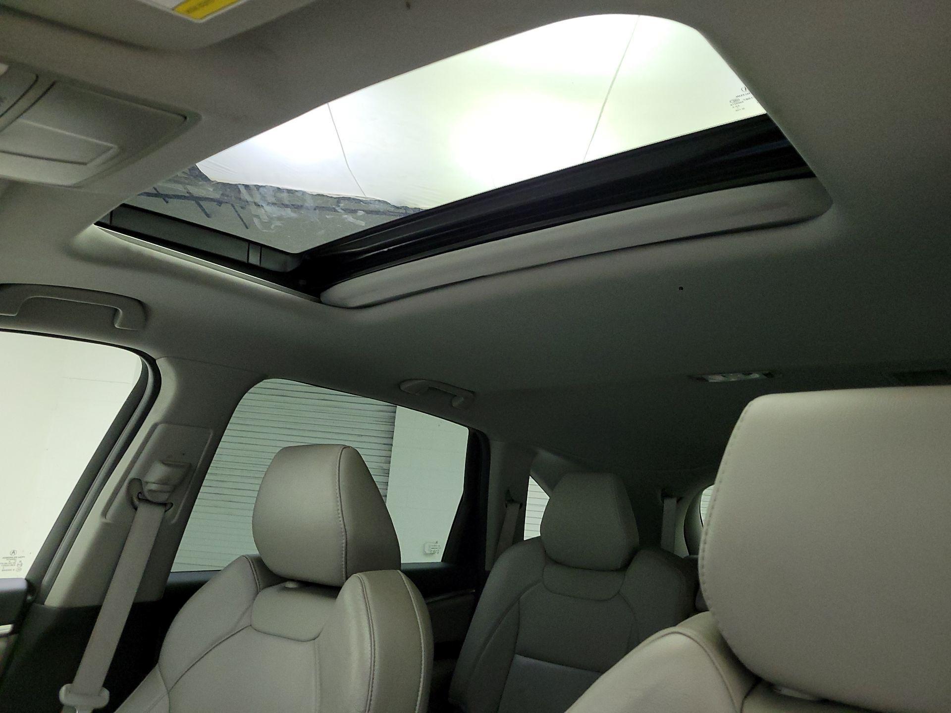 Thumbnail: 2019 Acura MDX - 19
