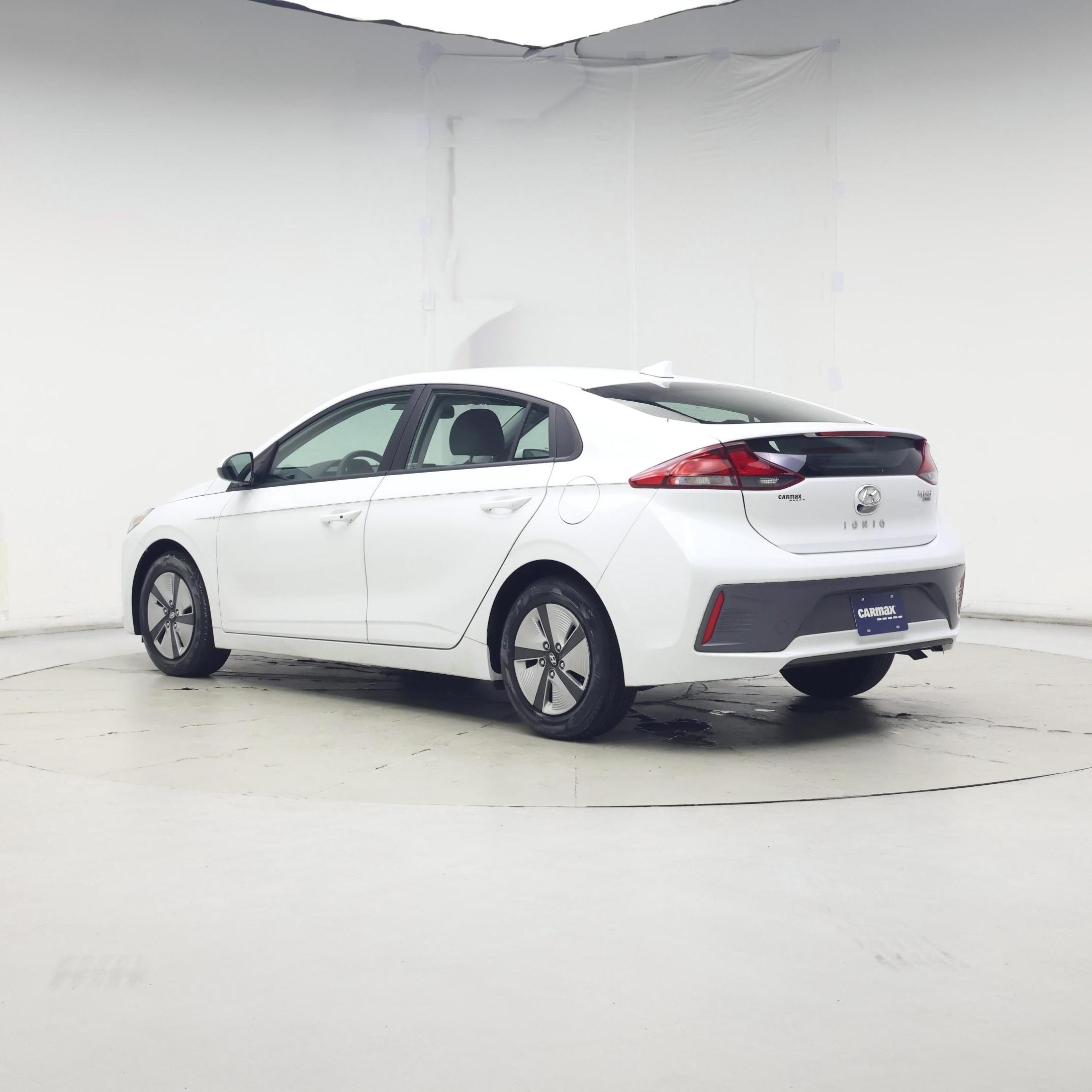 Thumbnail: 2022 Hyundai Ioniq - 2