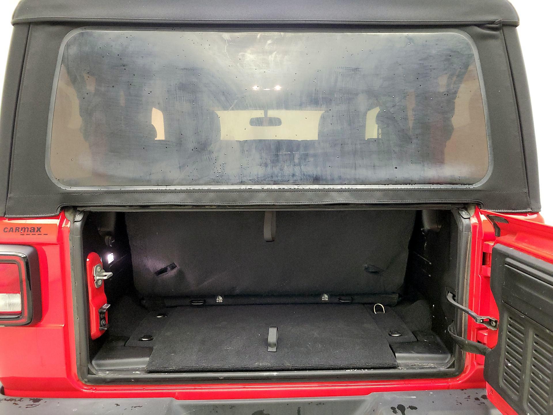 Thumbnail: 2022 Jeep Wrangler - 20