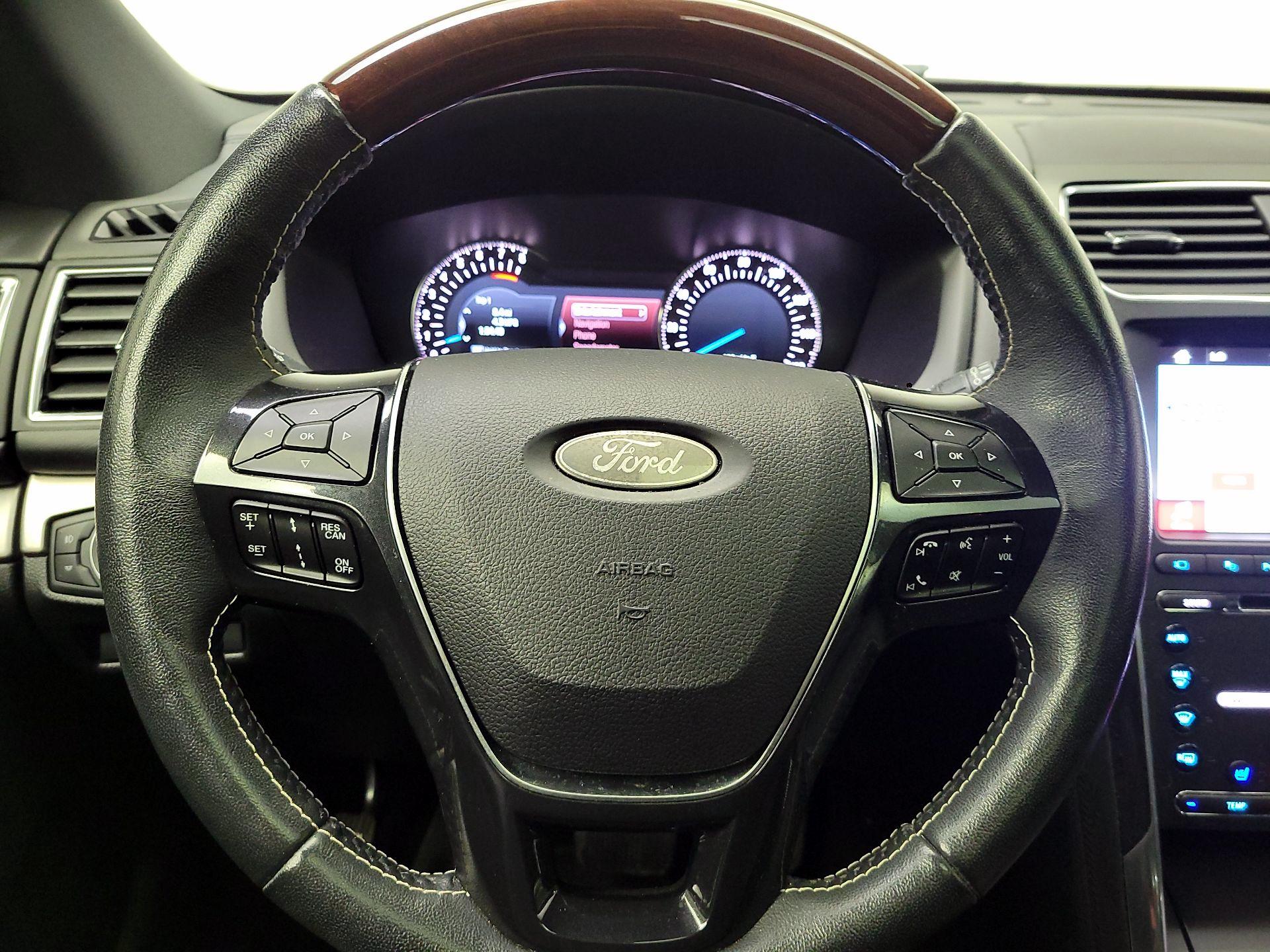 Thumbnail: 2018 Ford Explorer - 10