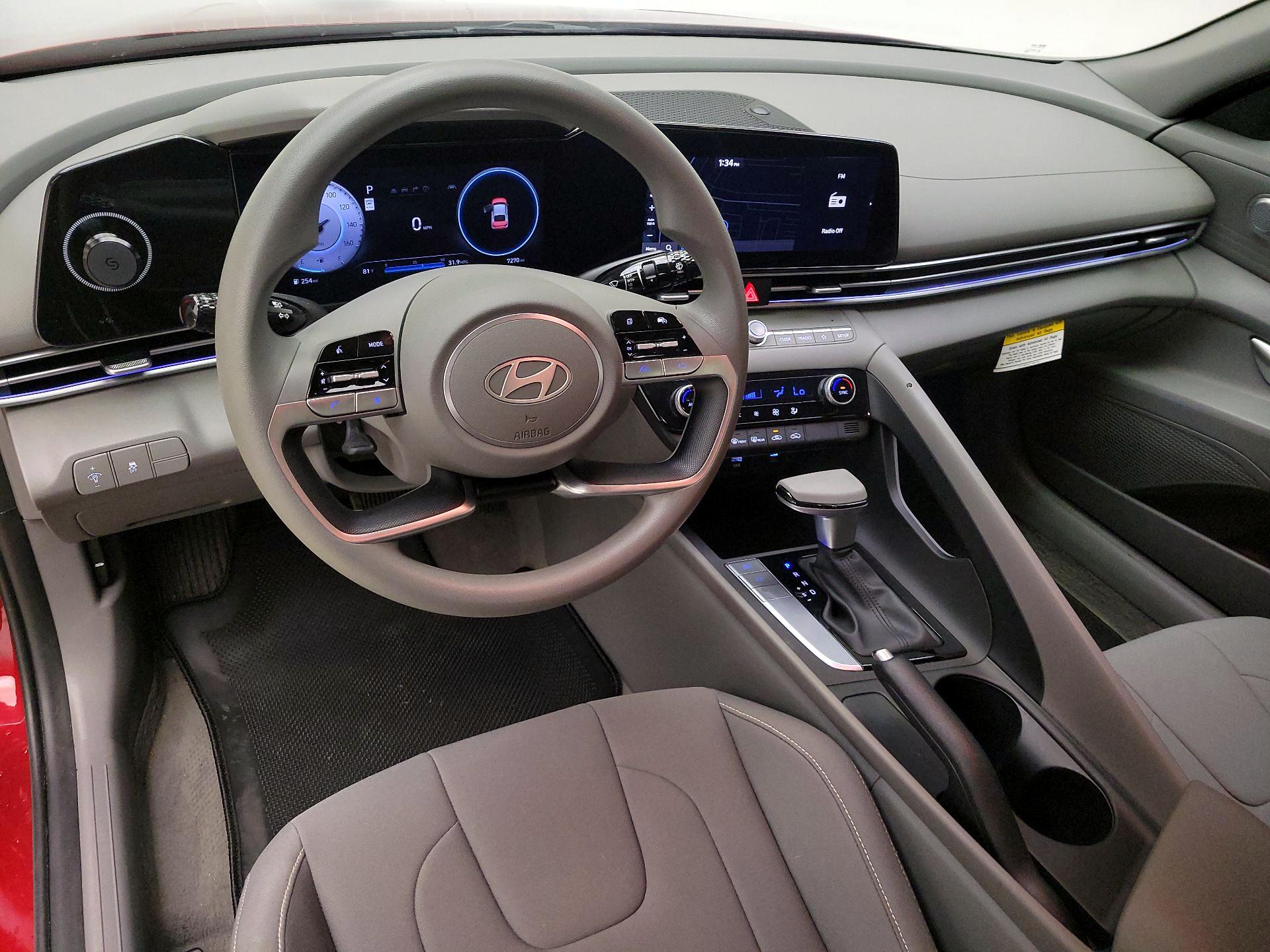 Thumbnail: 2024 Hyundai Elantra - 9