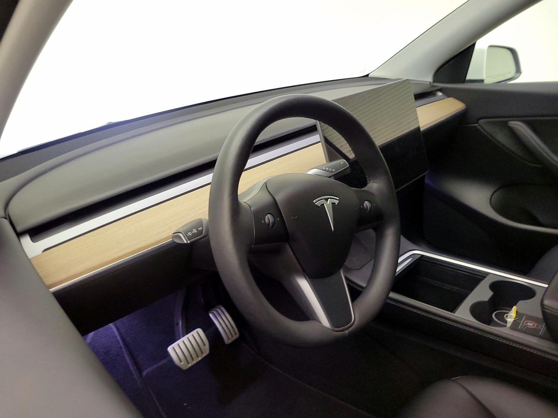Thumbnail: 2022 Tesla Model Y - 9