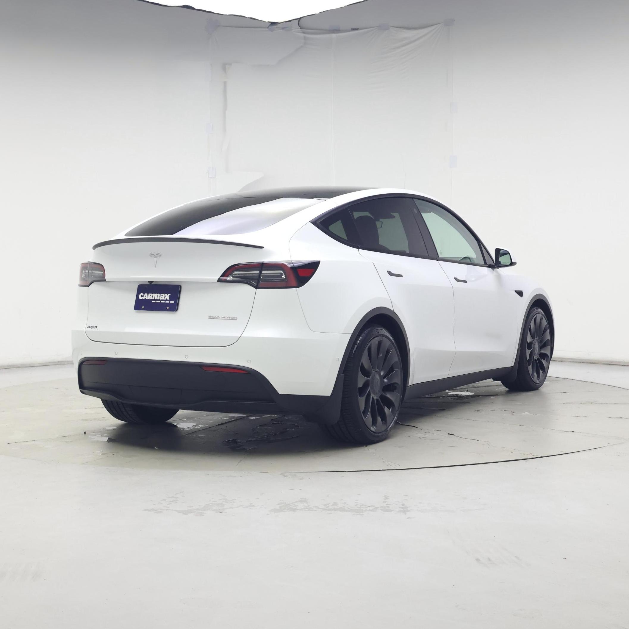 Thumbnail: 2022 Tesla Model Y - 8