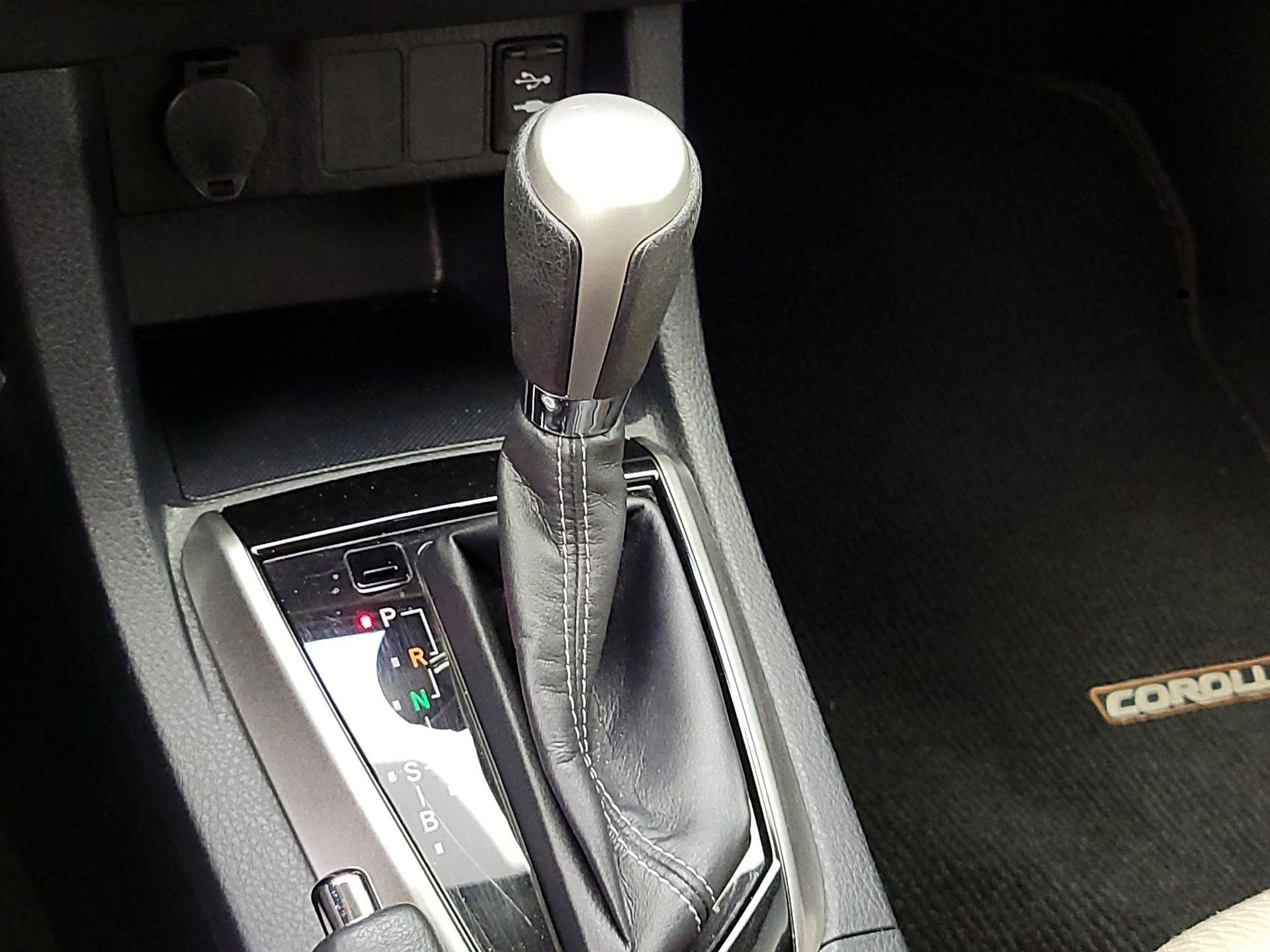 Thumbnail: 2016 Toyota Corolla - 17