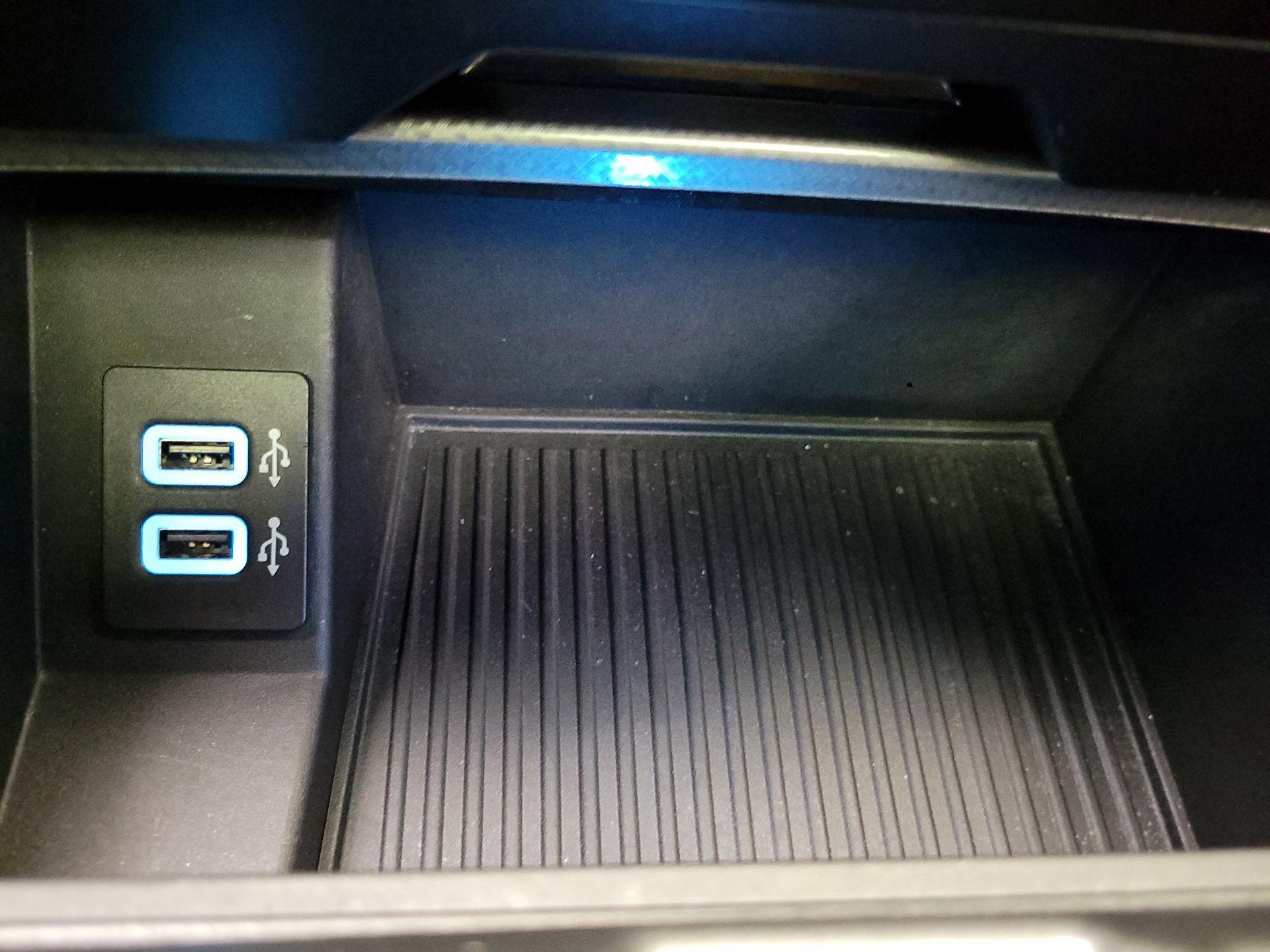 Thumbnail: 2017 Ford F-150 - 19