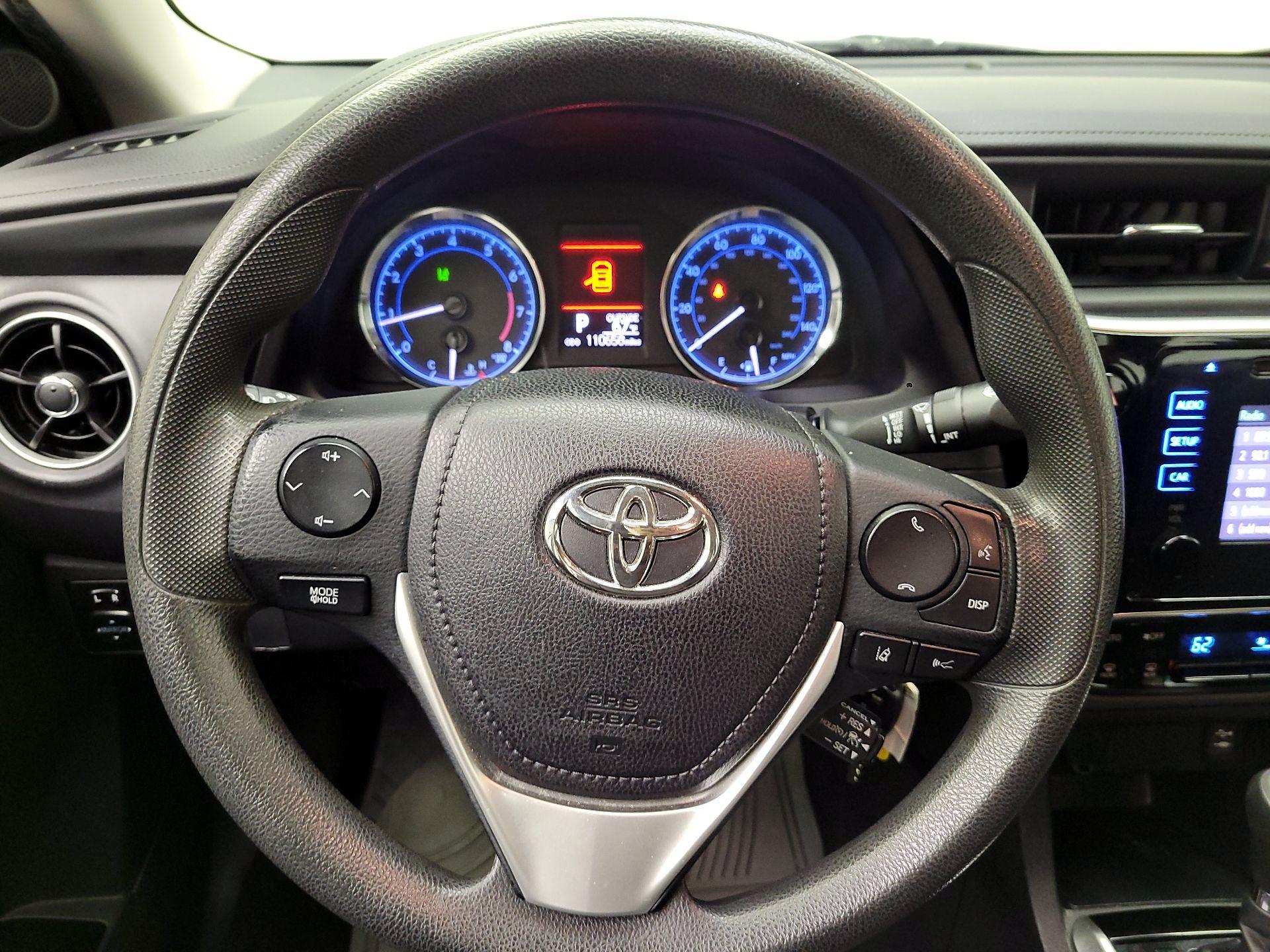 Thumbnail: 2017 Toyota Corolla - 10