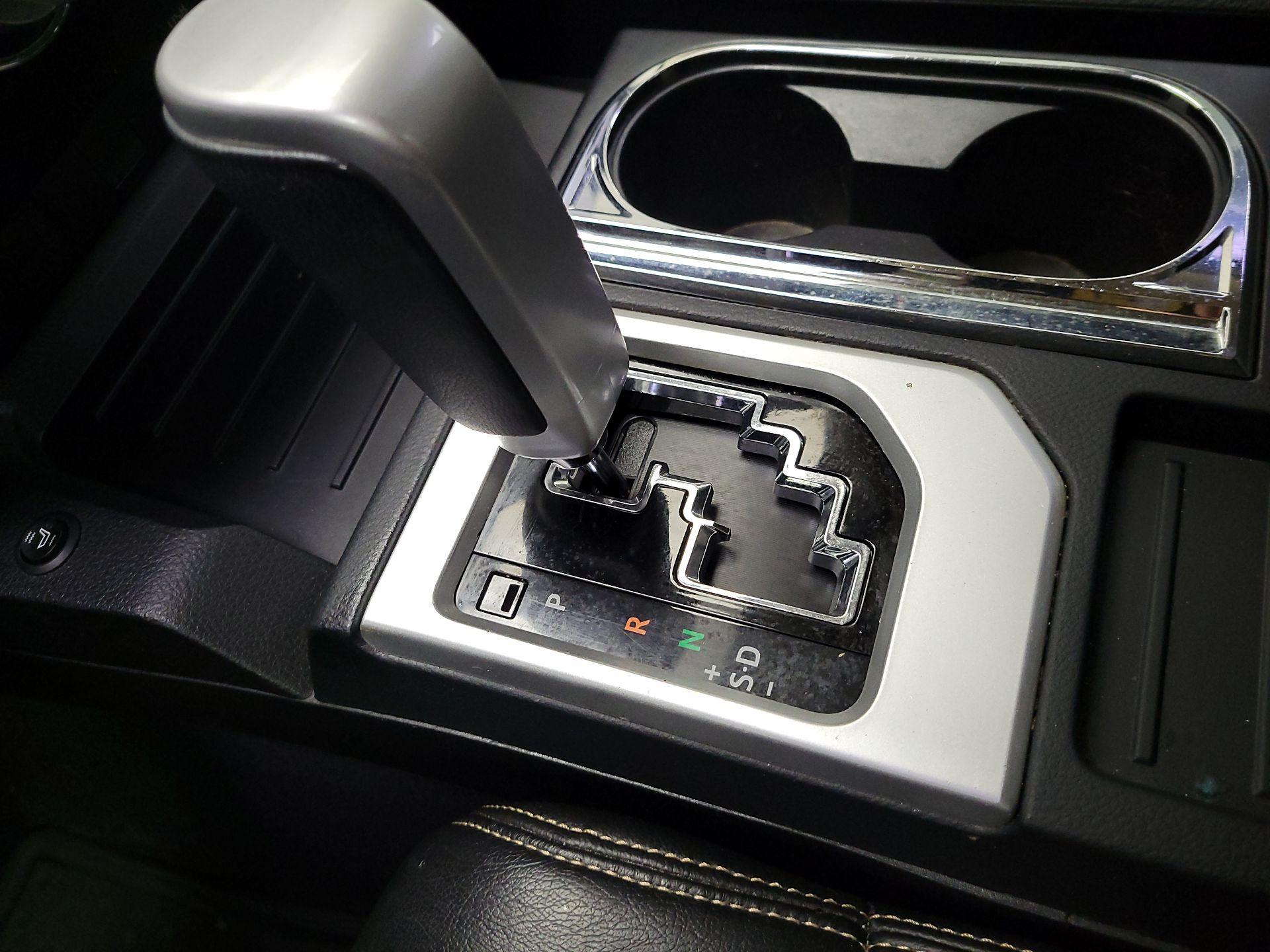 Thumbnail: 2014 Toyota Tundra - 17