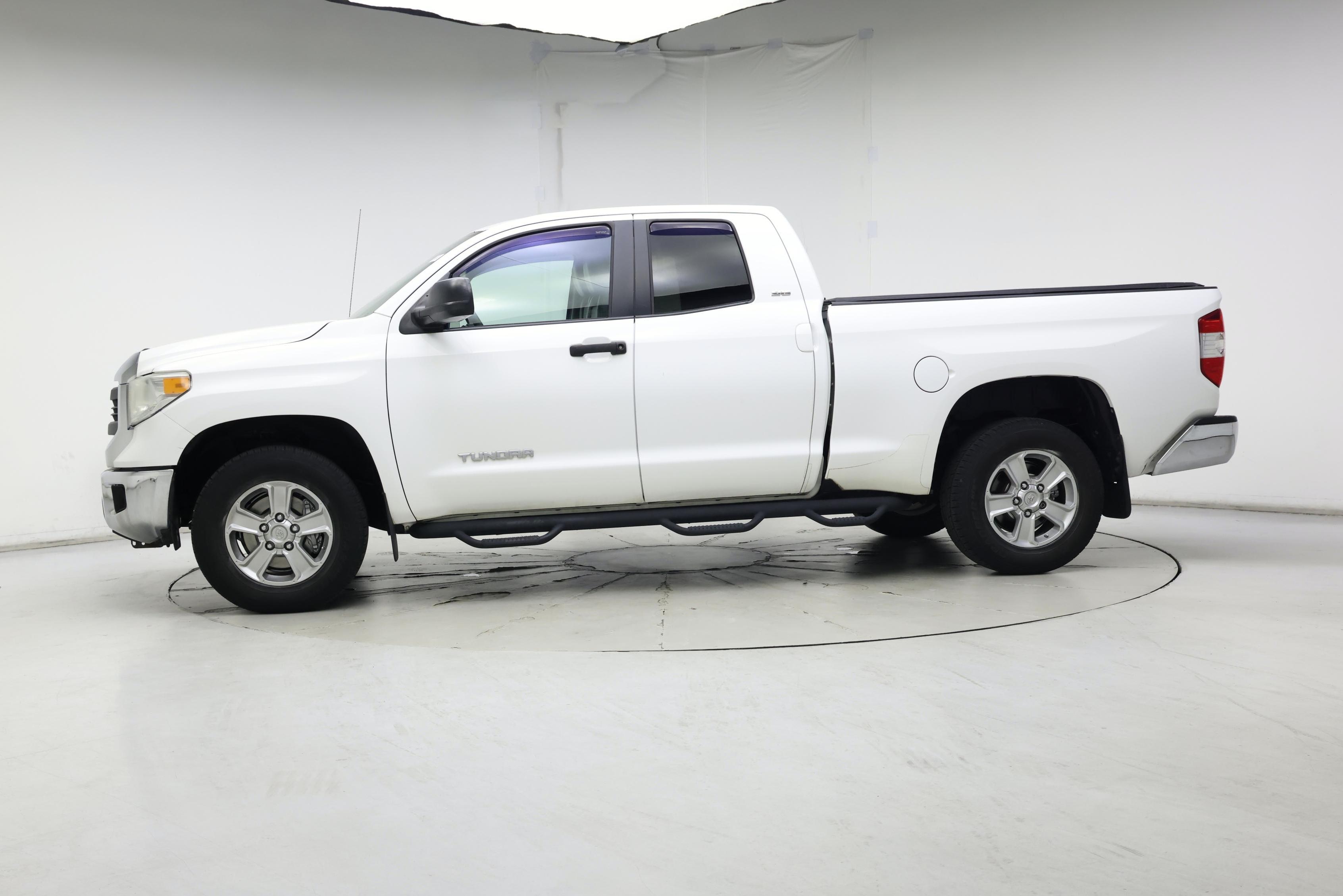 Thumbnail: 2014 Toyota Tundra - 3