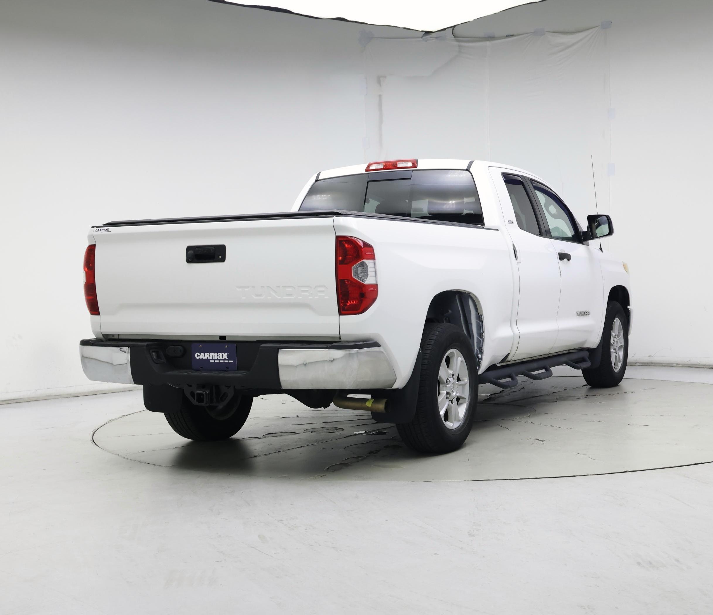 Thumbnail: 2014 Toyota Tundra - 8
