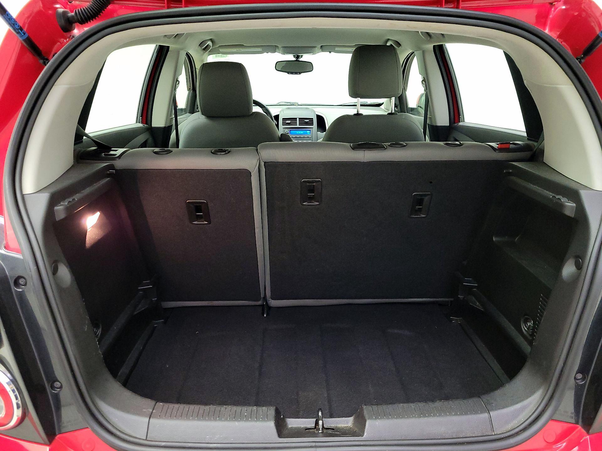 Thumbnail: 2015 Chevrolet Sonic - 19