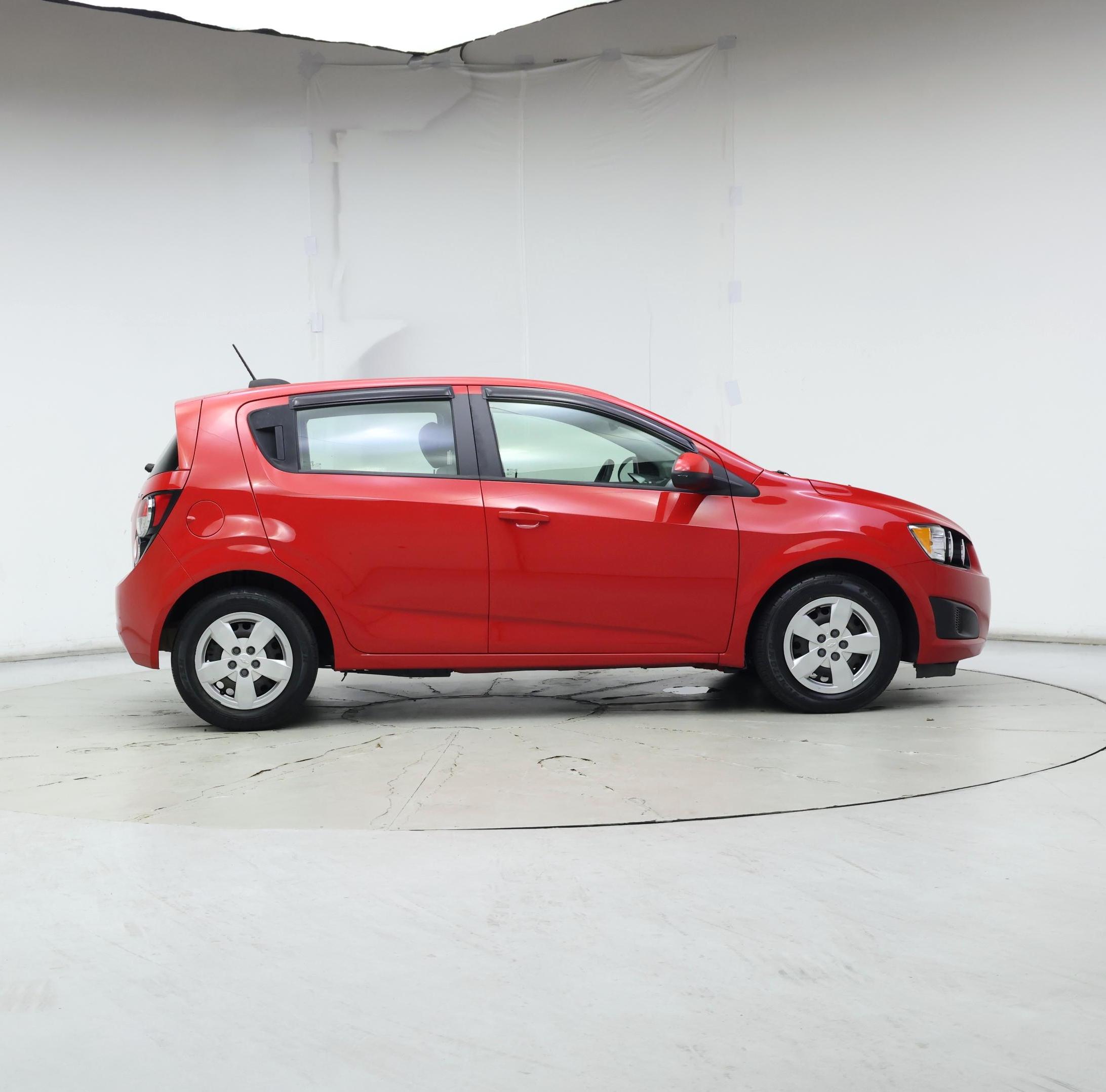 Thumbnail: 2015 Chevrolet Sonic - 7