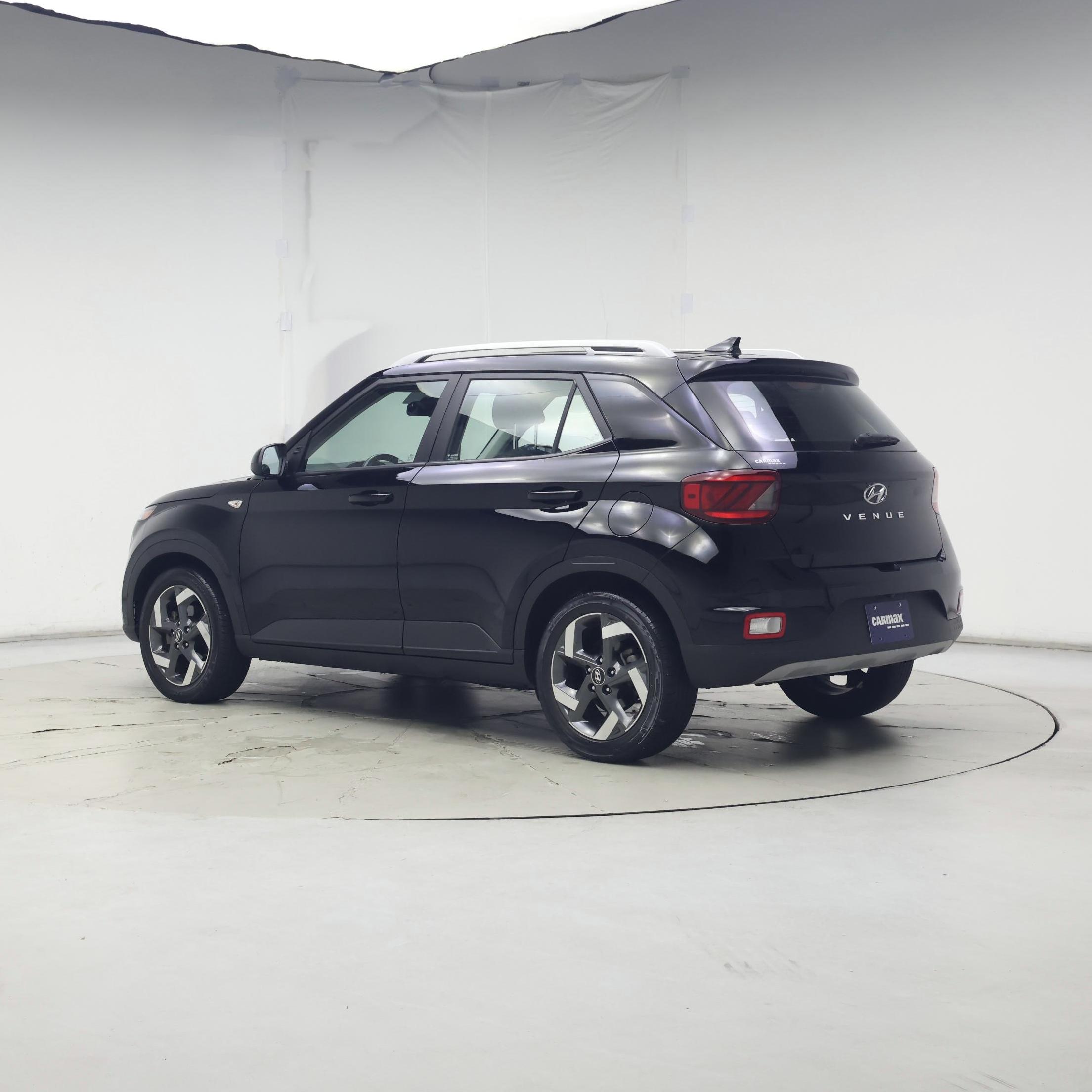 Thumbnail: 2021 Hyundai Venue - 2